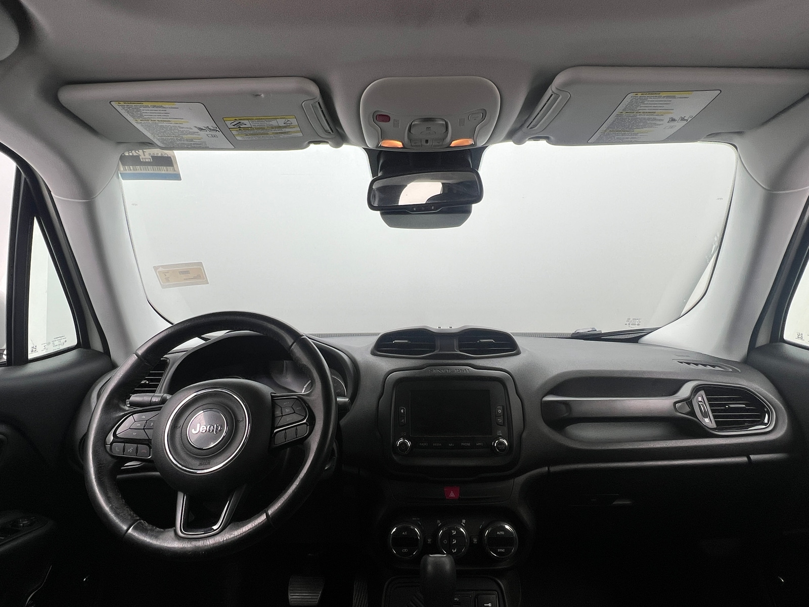 Thumbnail: 2017 Jeep Renegade - 3