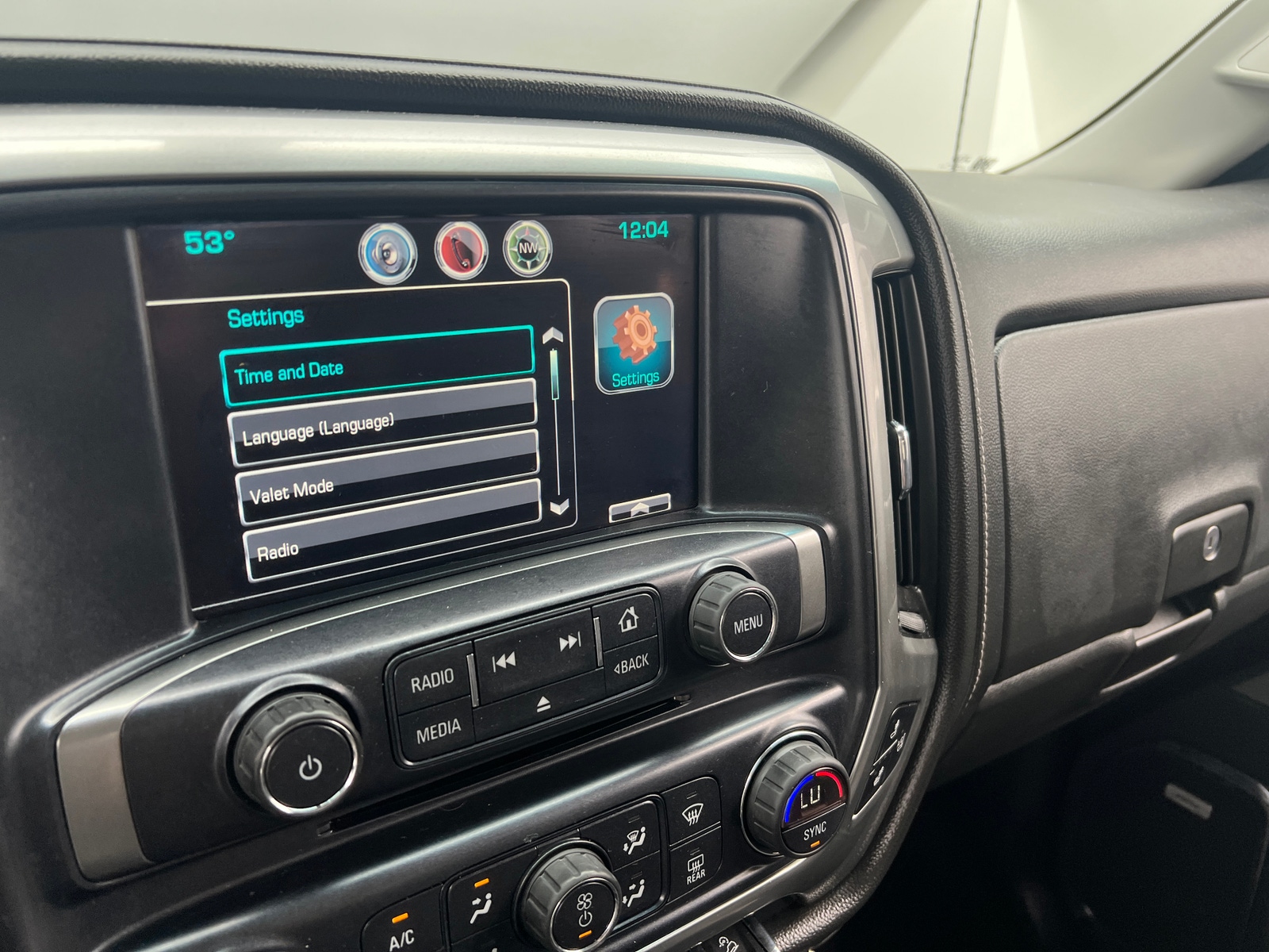 Thumbnail: 2015 Chevrolet Silverado 2500 - 3