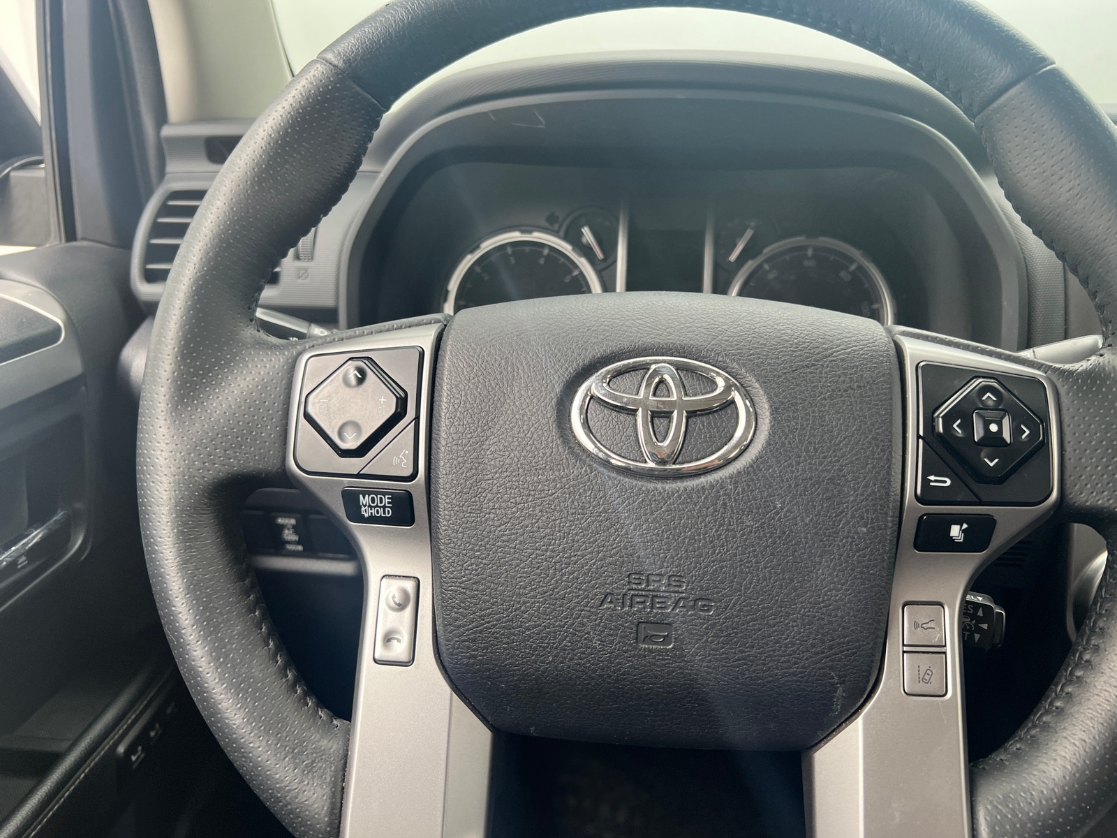 Thumbnail: 2021 Toyota 4Runner - 4