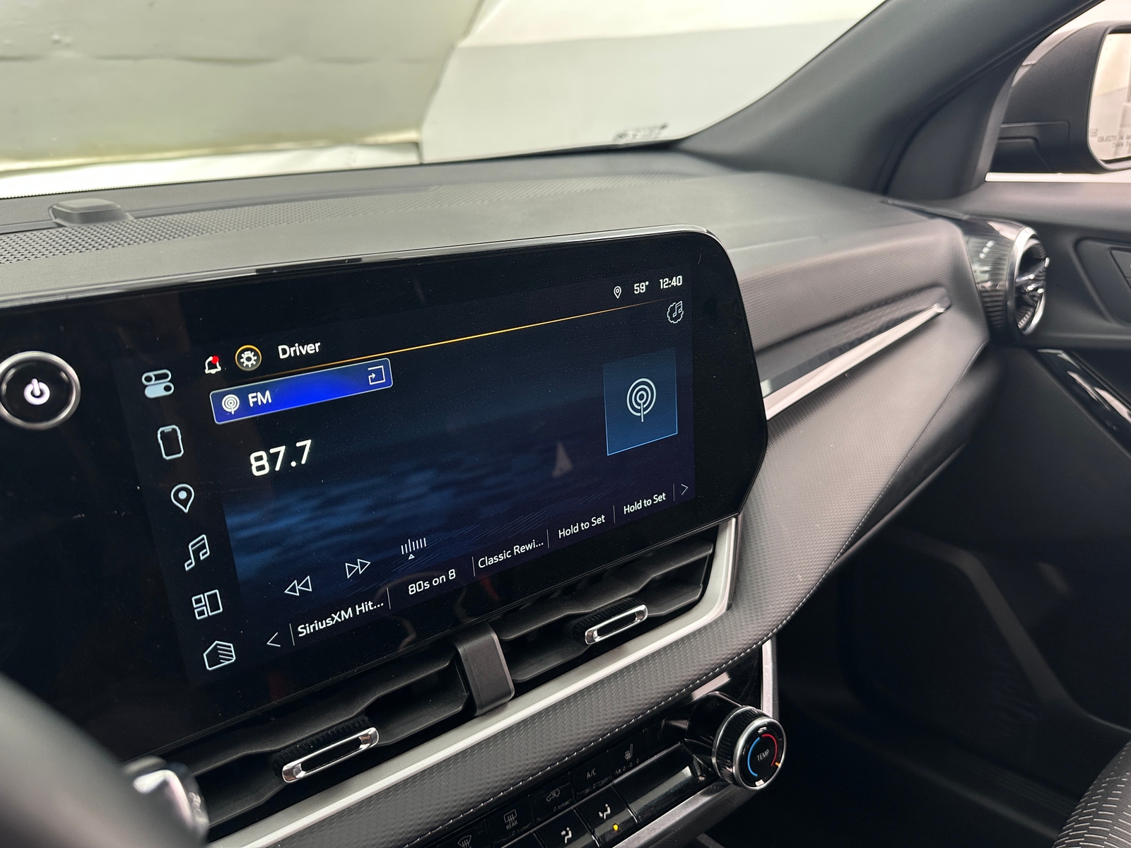 Thumbnail: 2025 Chevrolet Equinox - 4