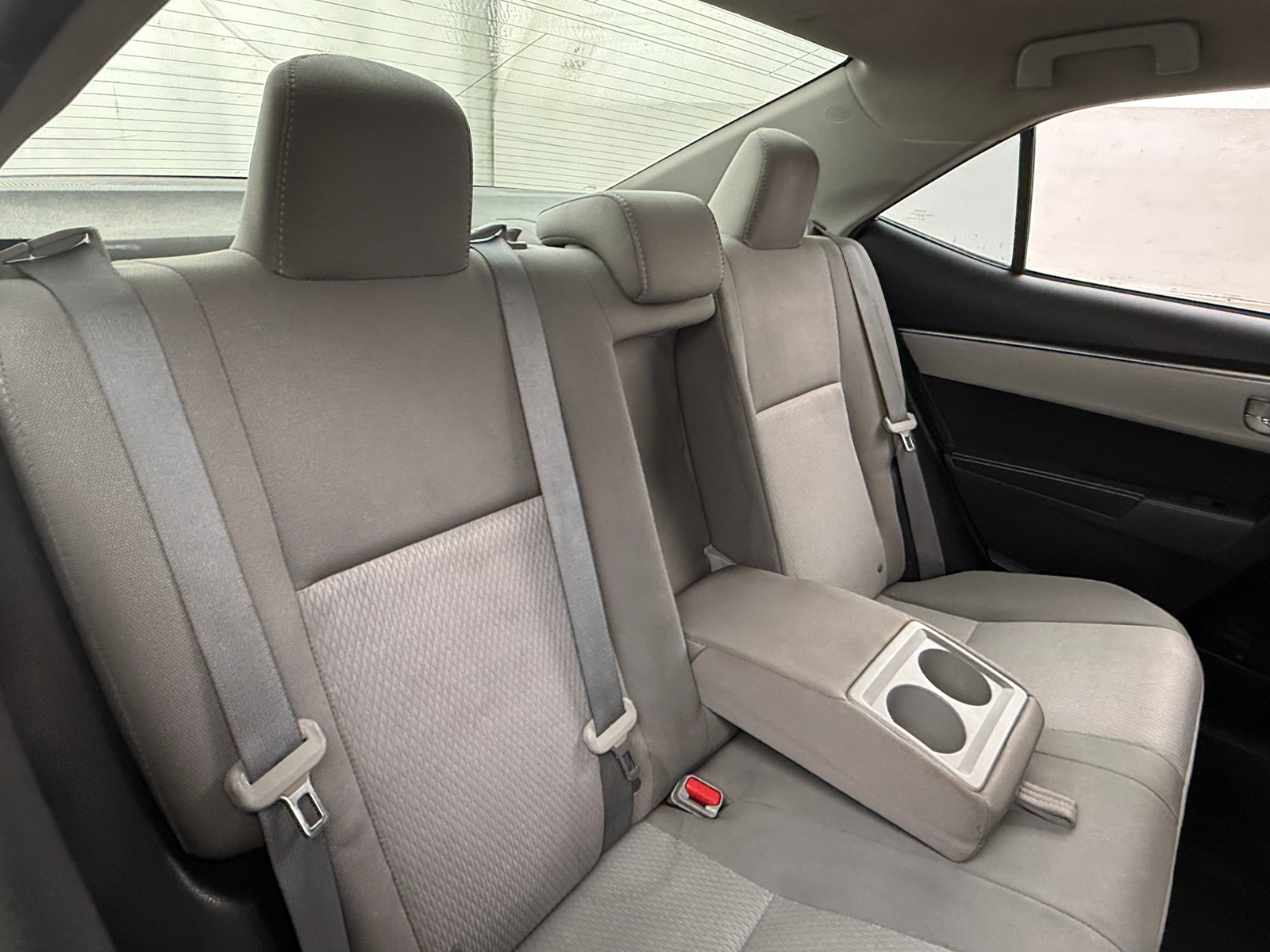 Thumbnail: 2015 Toyota Corolla - 6