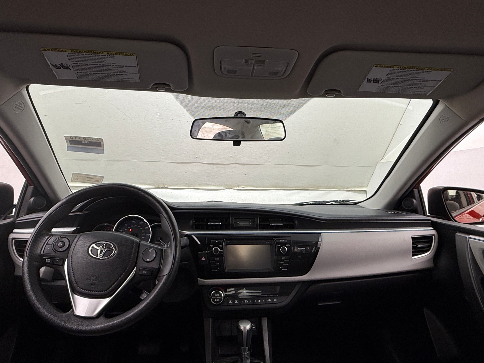 Thumbnail: 2015 Toyota Corolla - 3