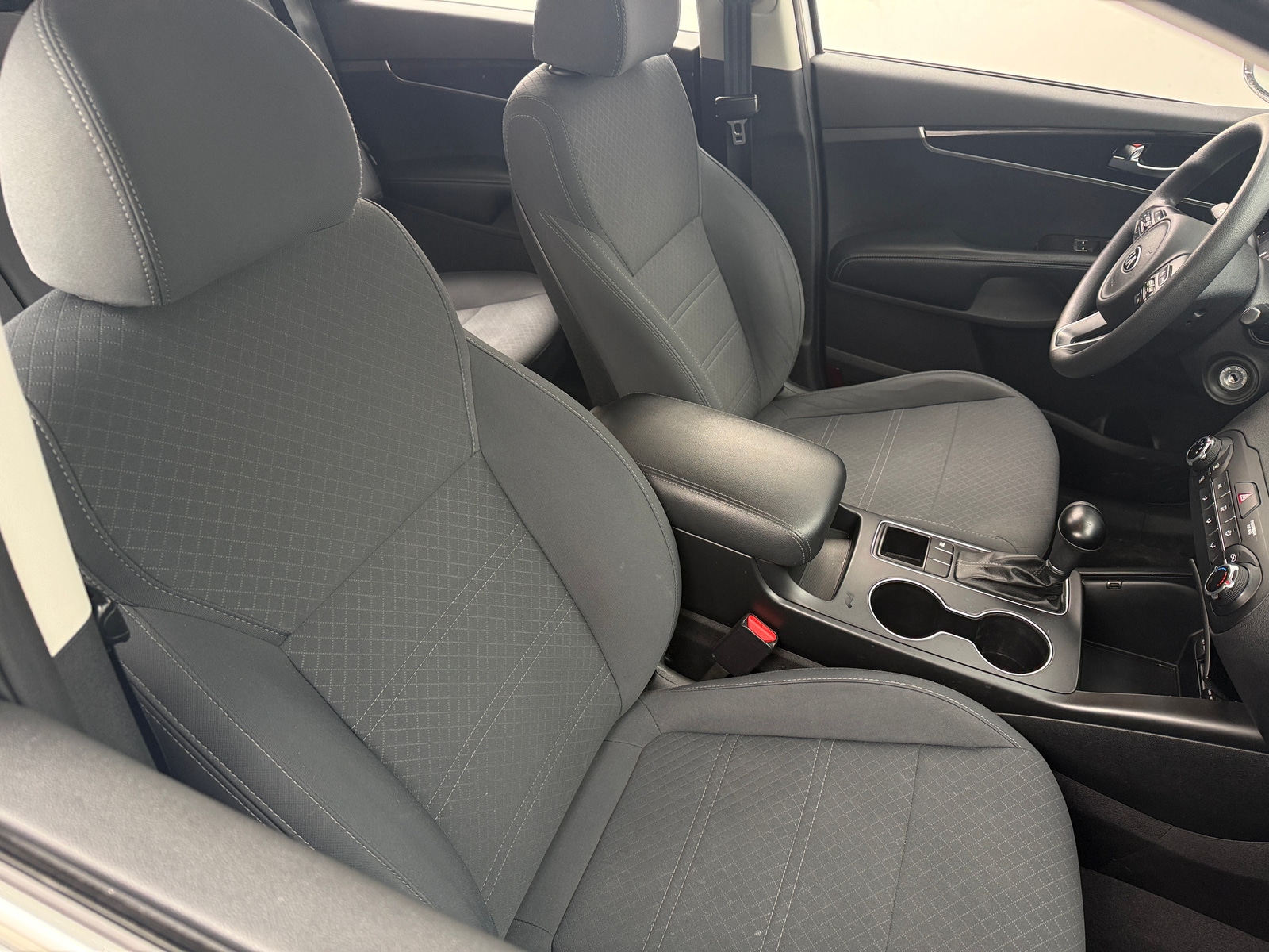 Thumbnail: 2018 Kia Sorento - 2