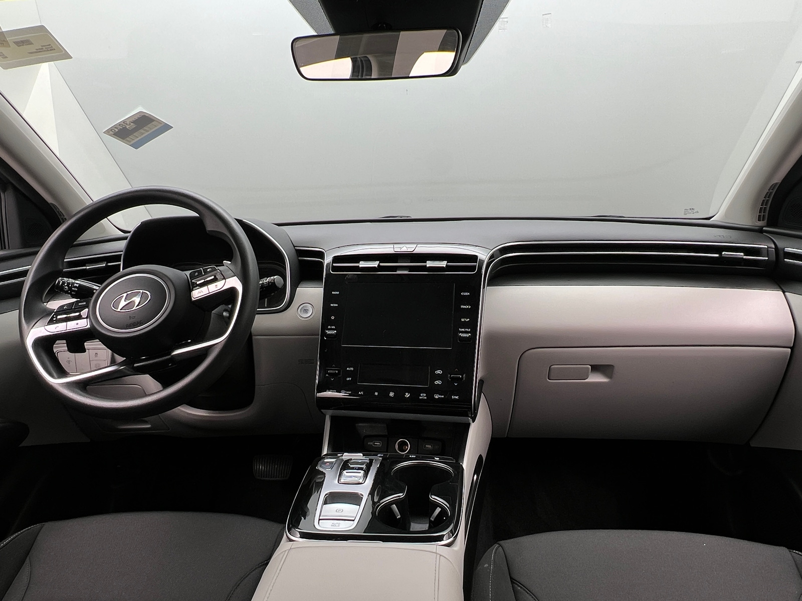 Thumbnail: 2022 Hyundai Tucson - 3