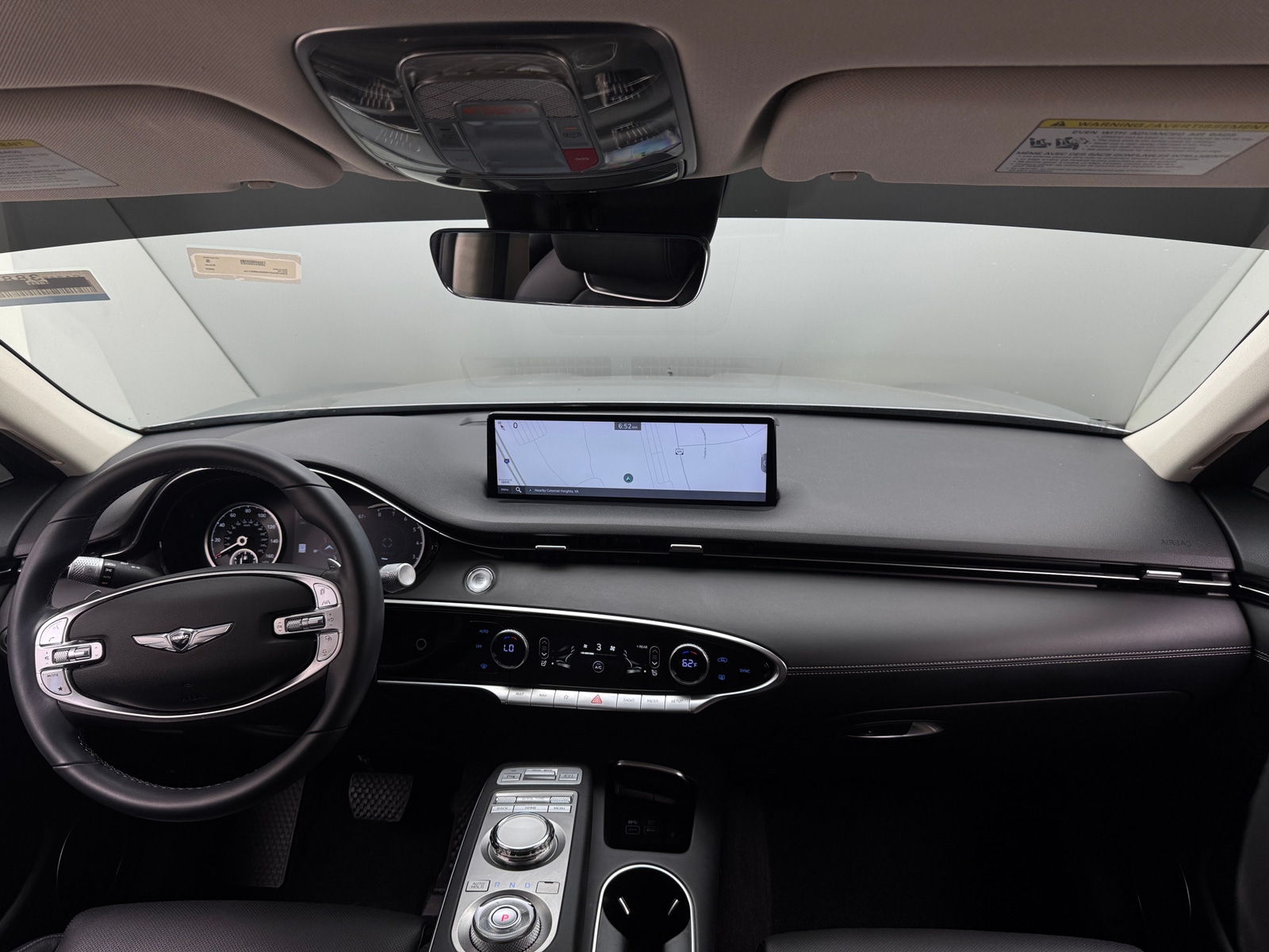 Thumbnail: 2022 Genesis GV70 - 2