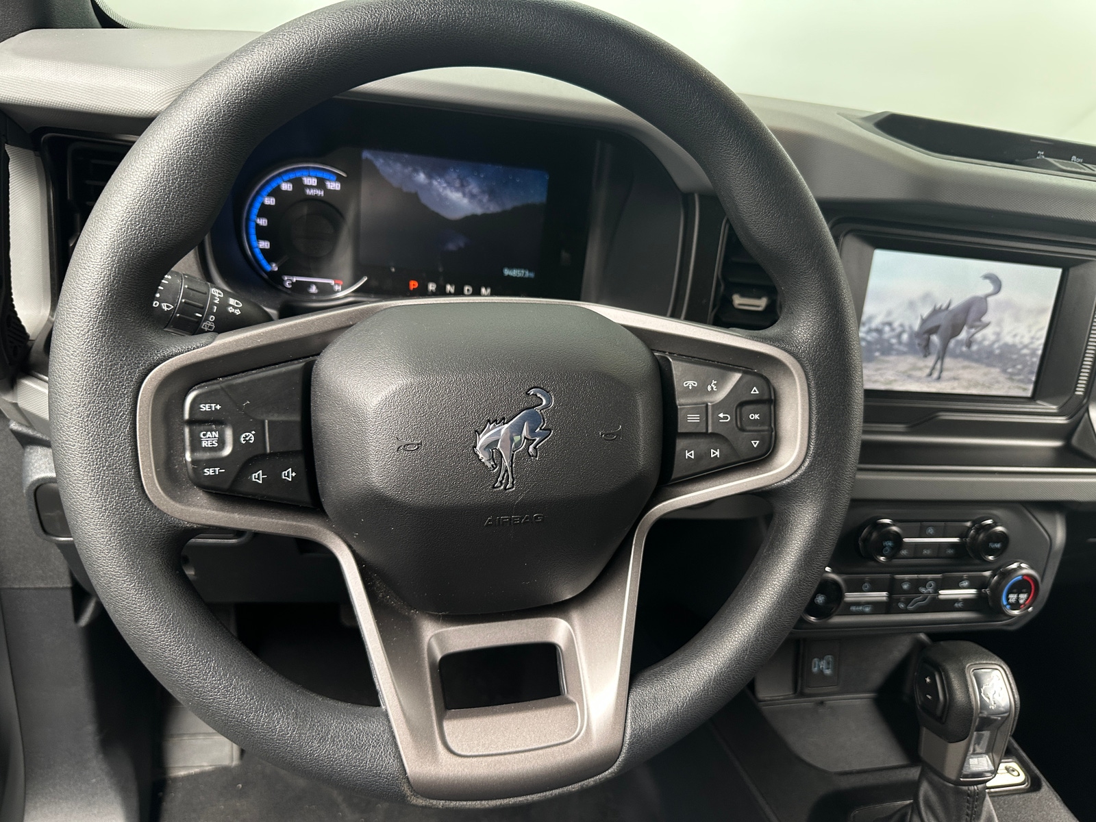 Thumbnail: 2022 Ford Bronco - 5