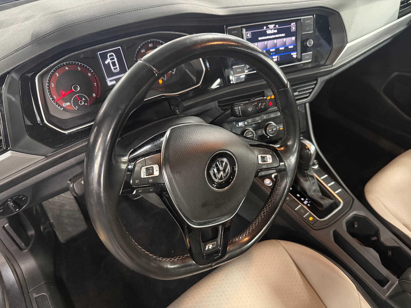 Thumbnail: 2020 Volkswagen Jetta - 4