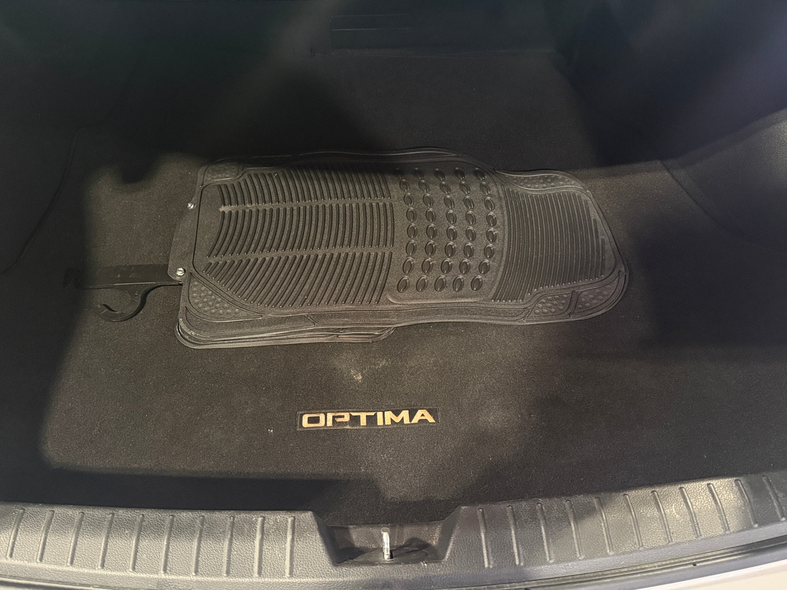 Thumbnail: 2015 Kia Optima - 6