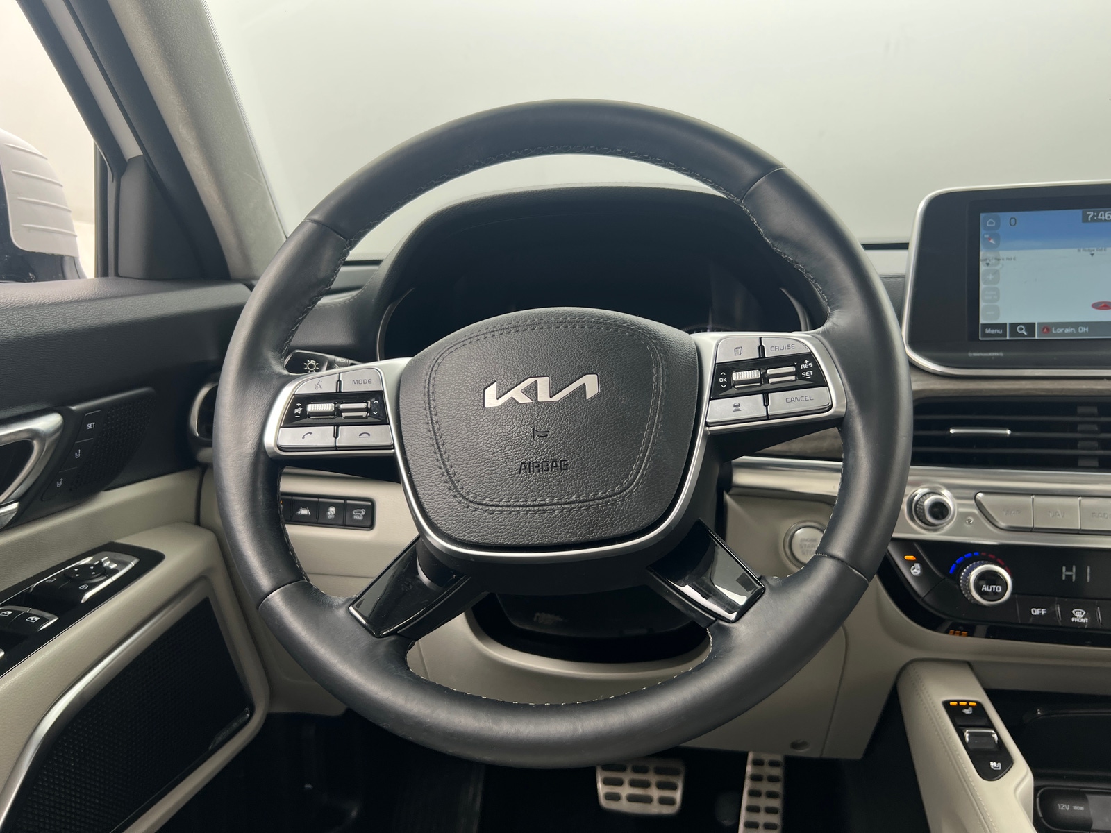 Thumbnail: 2022 Kia Telluride - 4