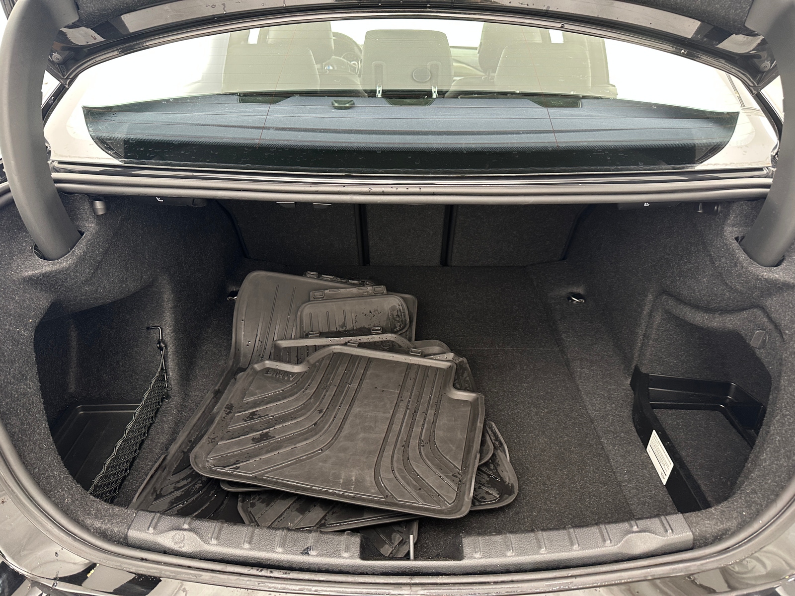 Thumbnail: 2018 BMW 3 Series - 6