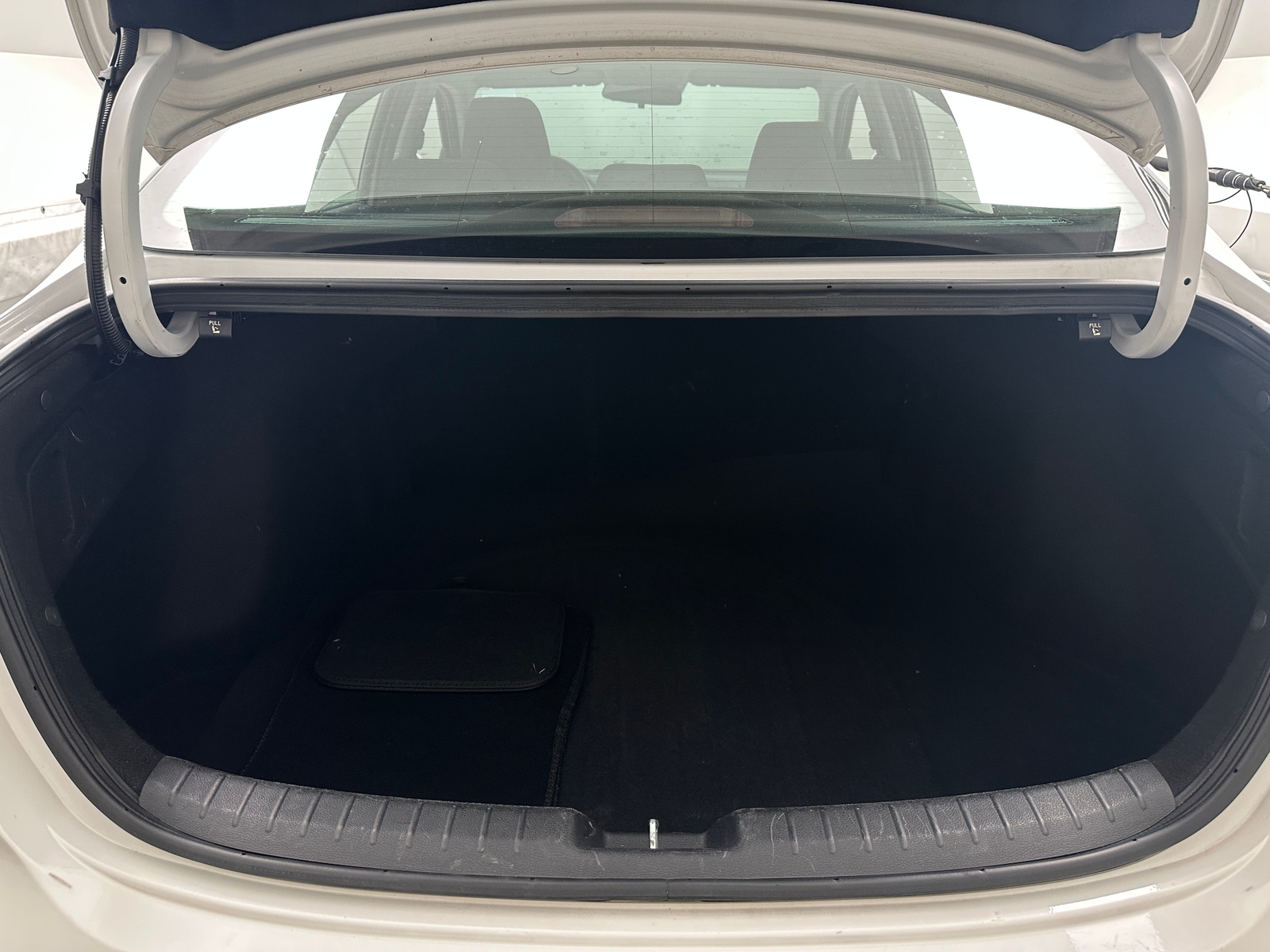 Thumbnail: 2024 Kia Forte - 7