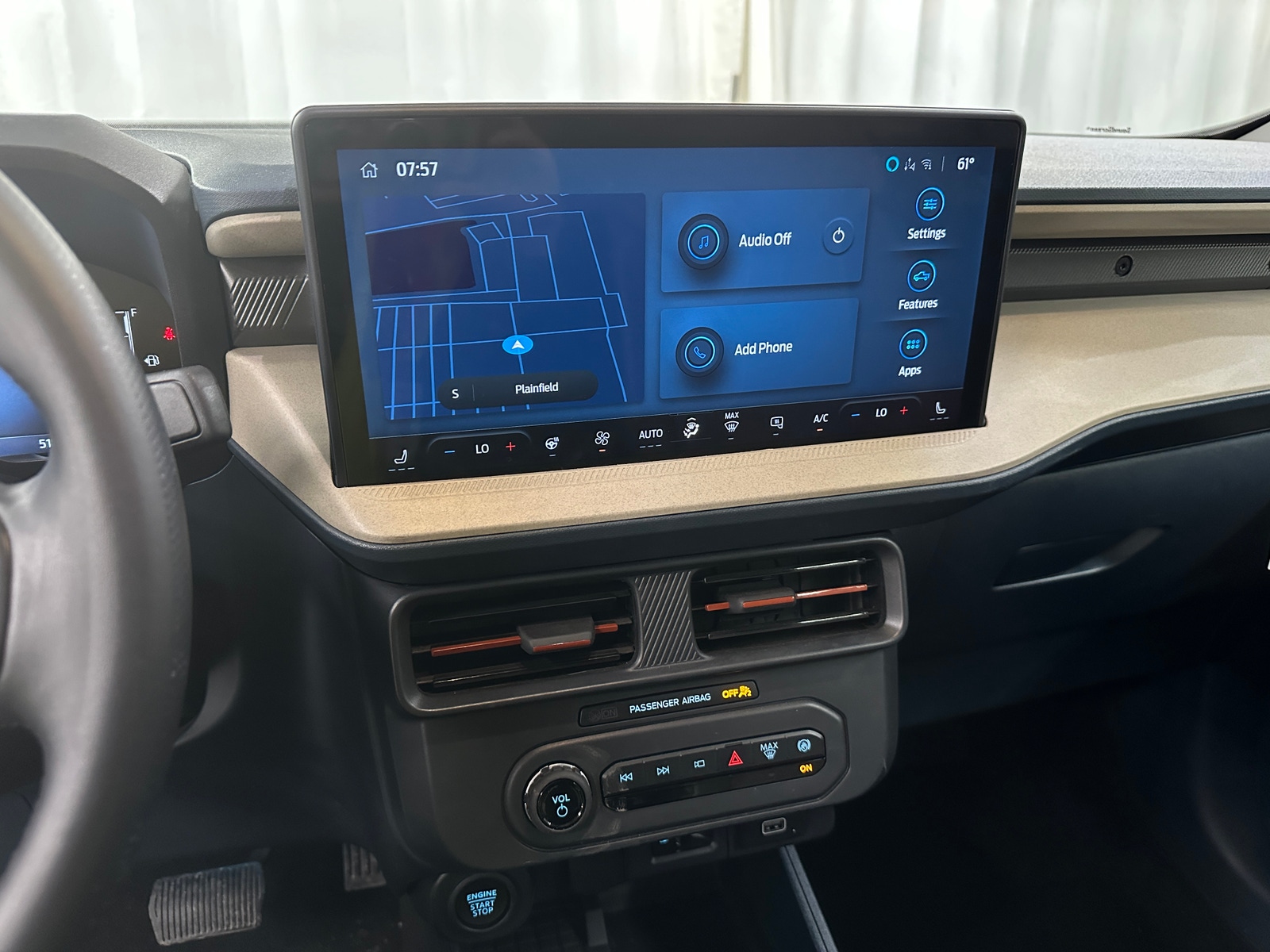 Thumbnail: 2025 Ford Maverick - 3