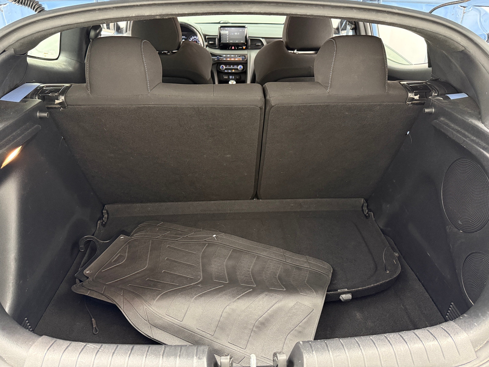 Thumbnail: 2019 Hyundai Veloster - 7