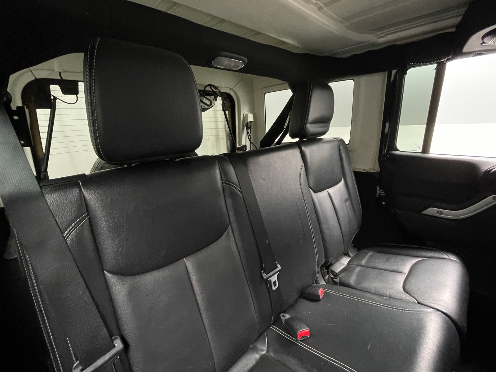 Thumbnail: 2014 Jeep Wrangler - 6