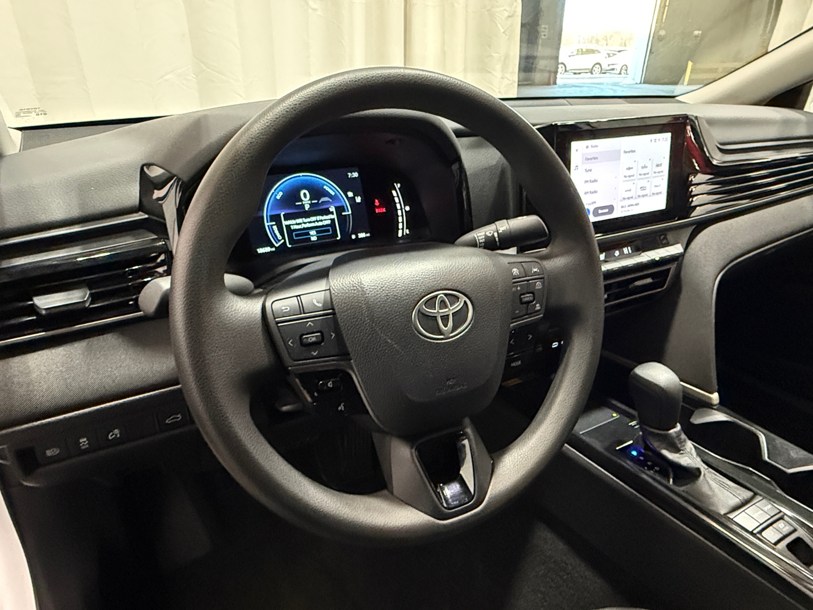 Thumbnail: 2025 Toyota Camry - 5