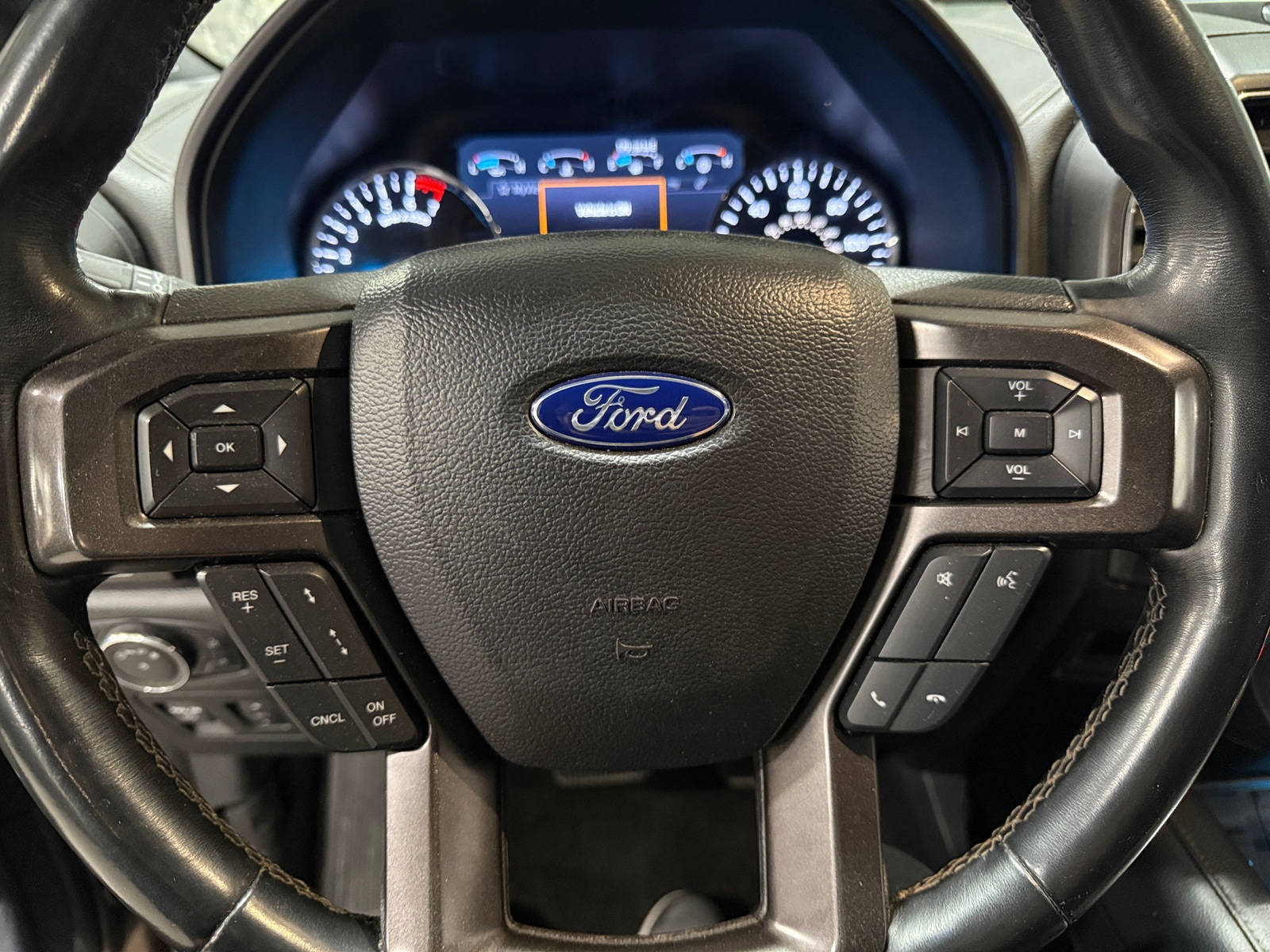 Thumbnail: 2021 Ford Expedition MAX - 4