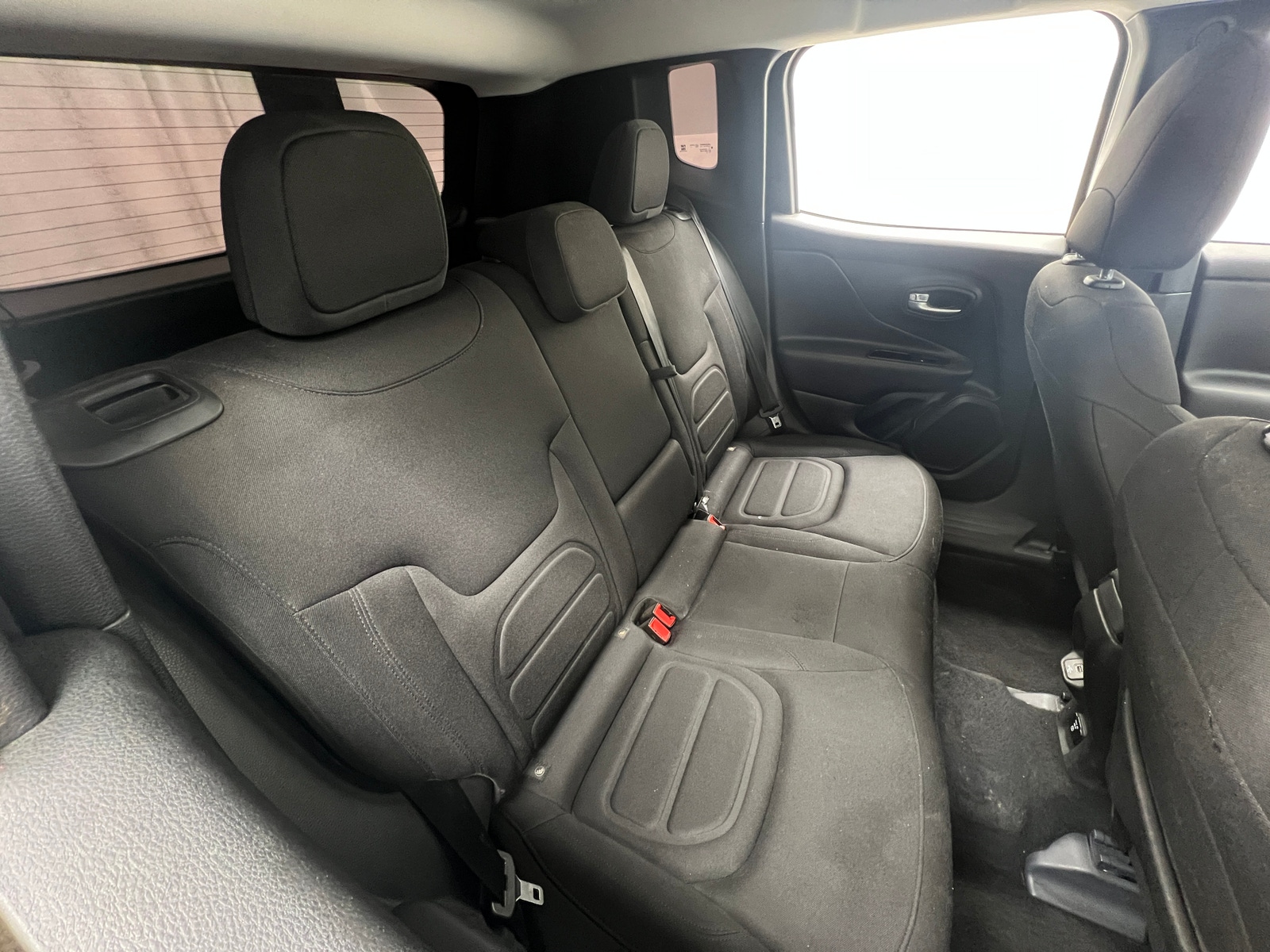 Thumbnail: 2022 Jeep Renegade - 6