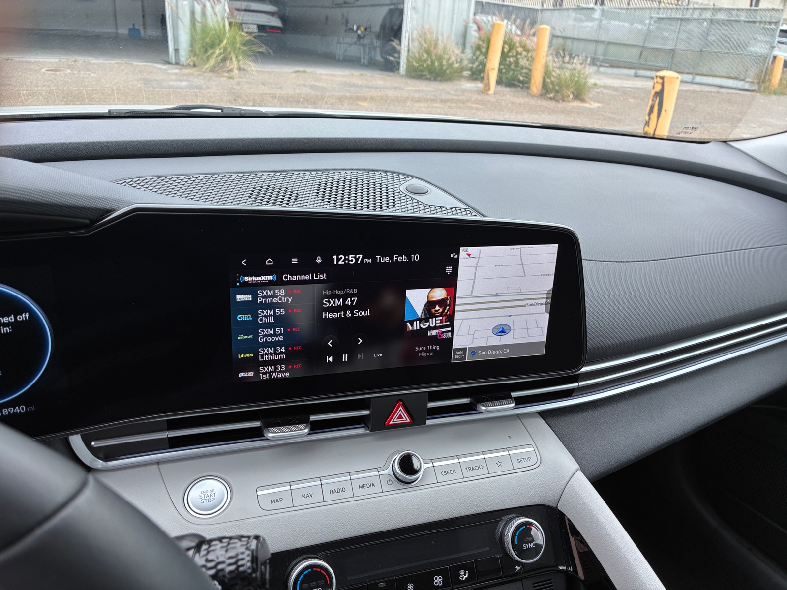 Thumbnail: 2025 Hyundai Elantra - 4