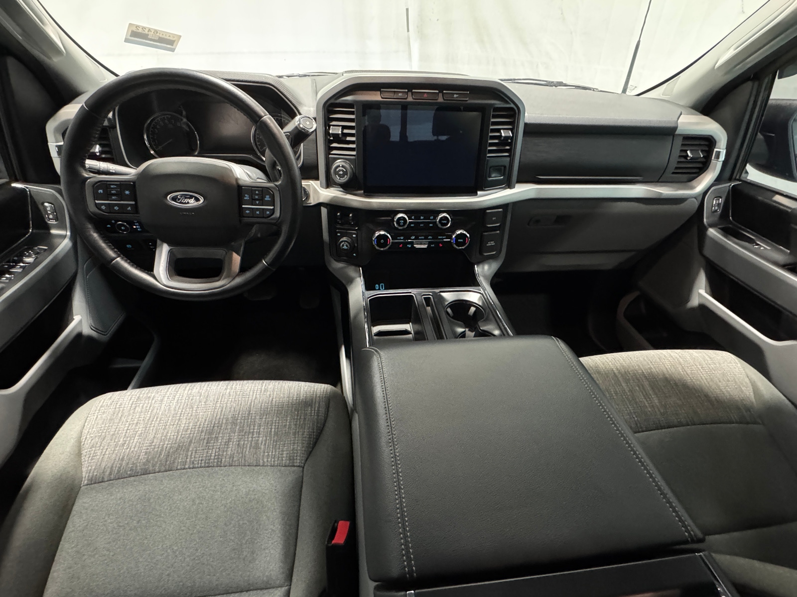 Thumbnail: 2022 Ford Econoline - 3