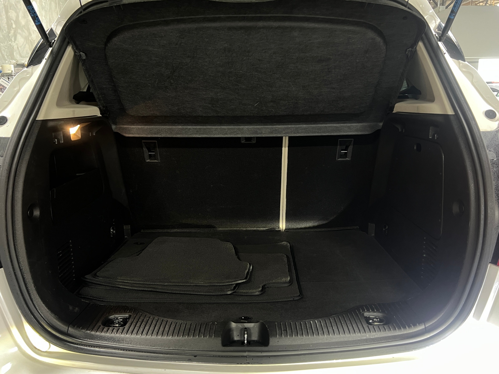 Thumbnail: 2017 Buick Encore - 6