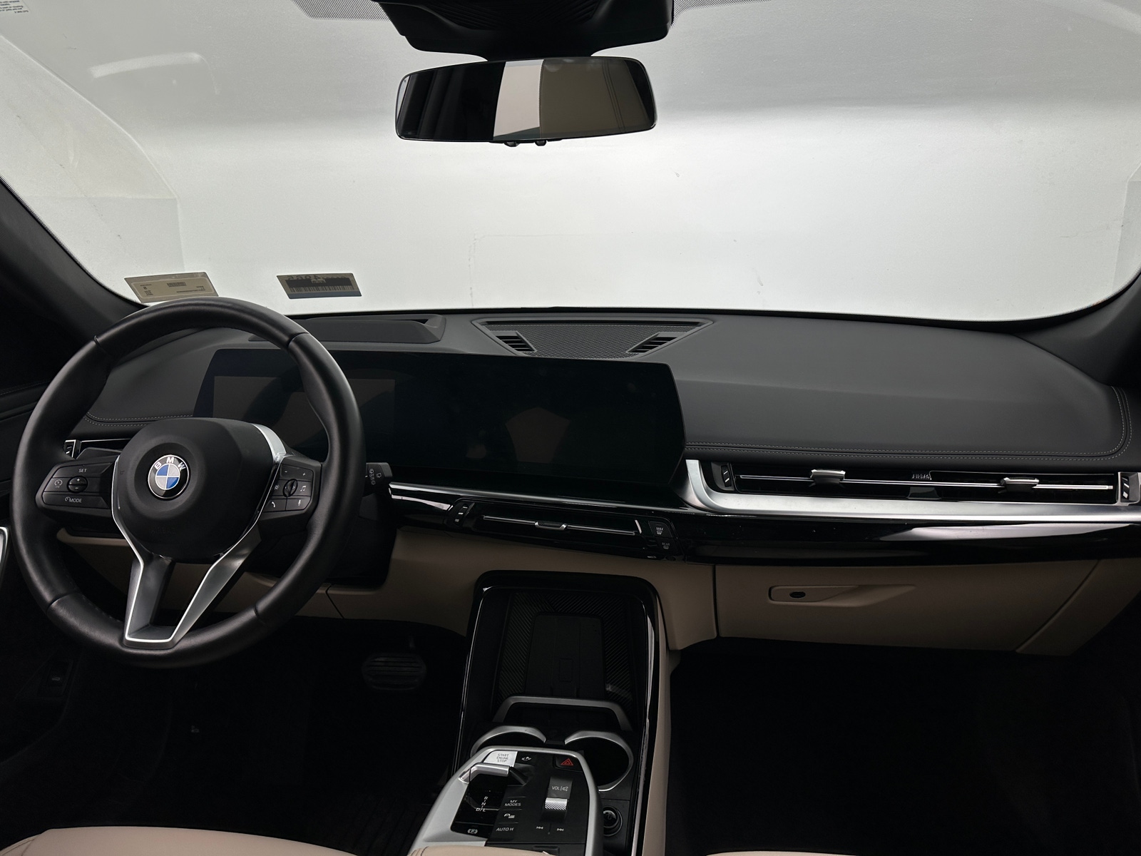 Thumbnail: 2025 BMW X1 - 2