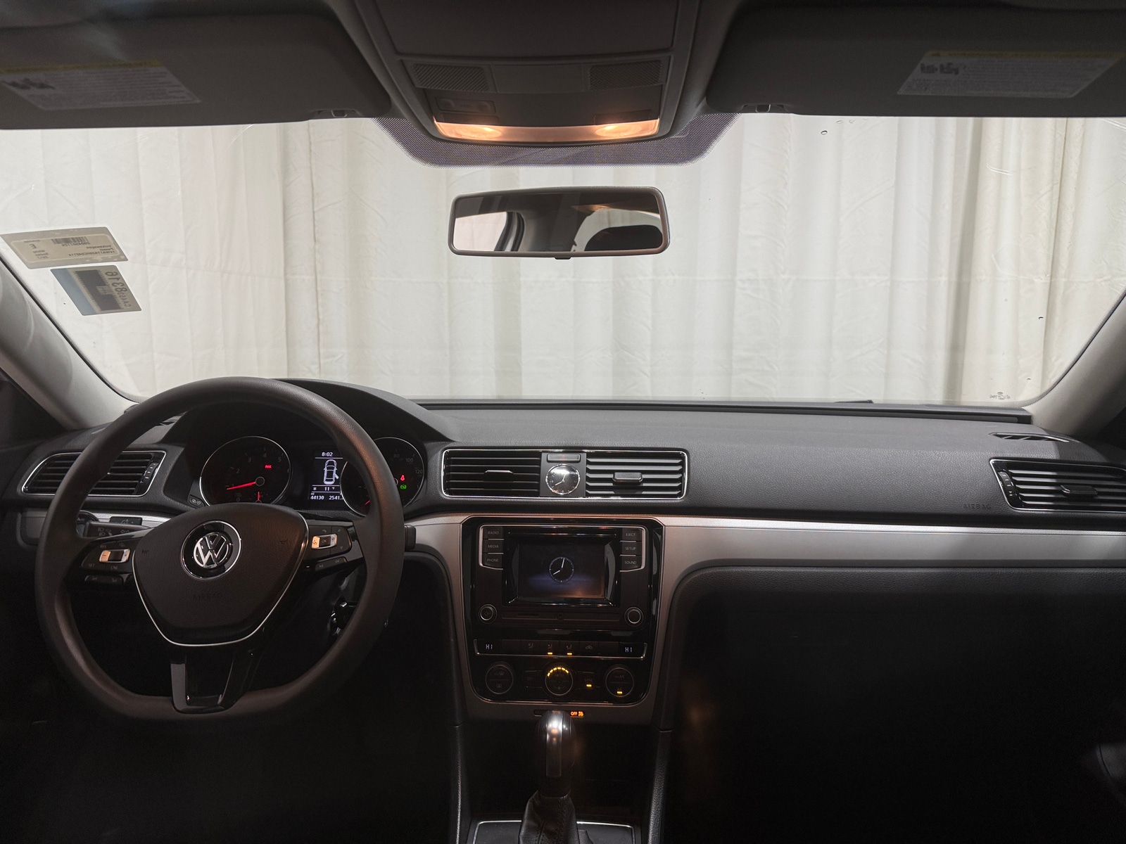 Thumbnail: 2017 Volkswagen Passat - 3