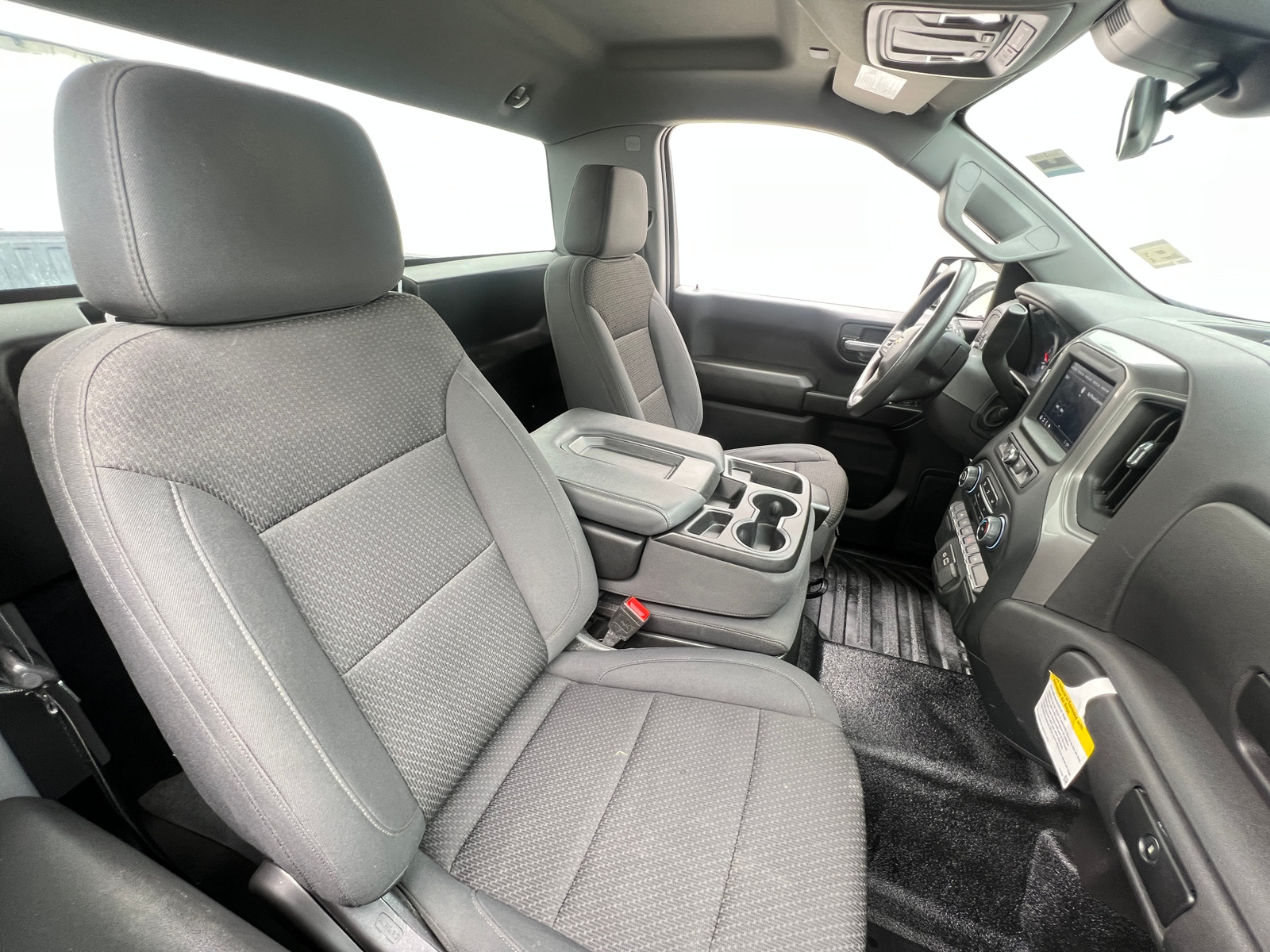 Thumbnail: 2024 Chevrolet Silverado 1500 - 2