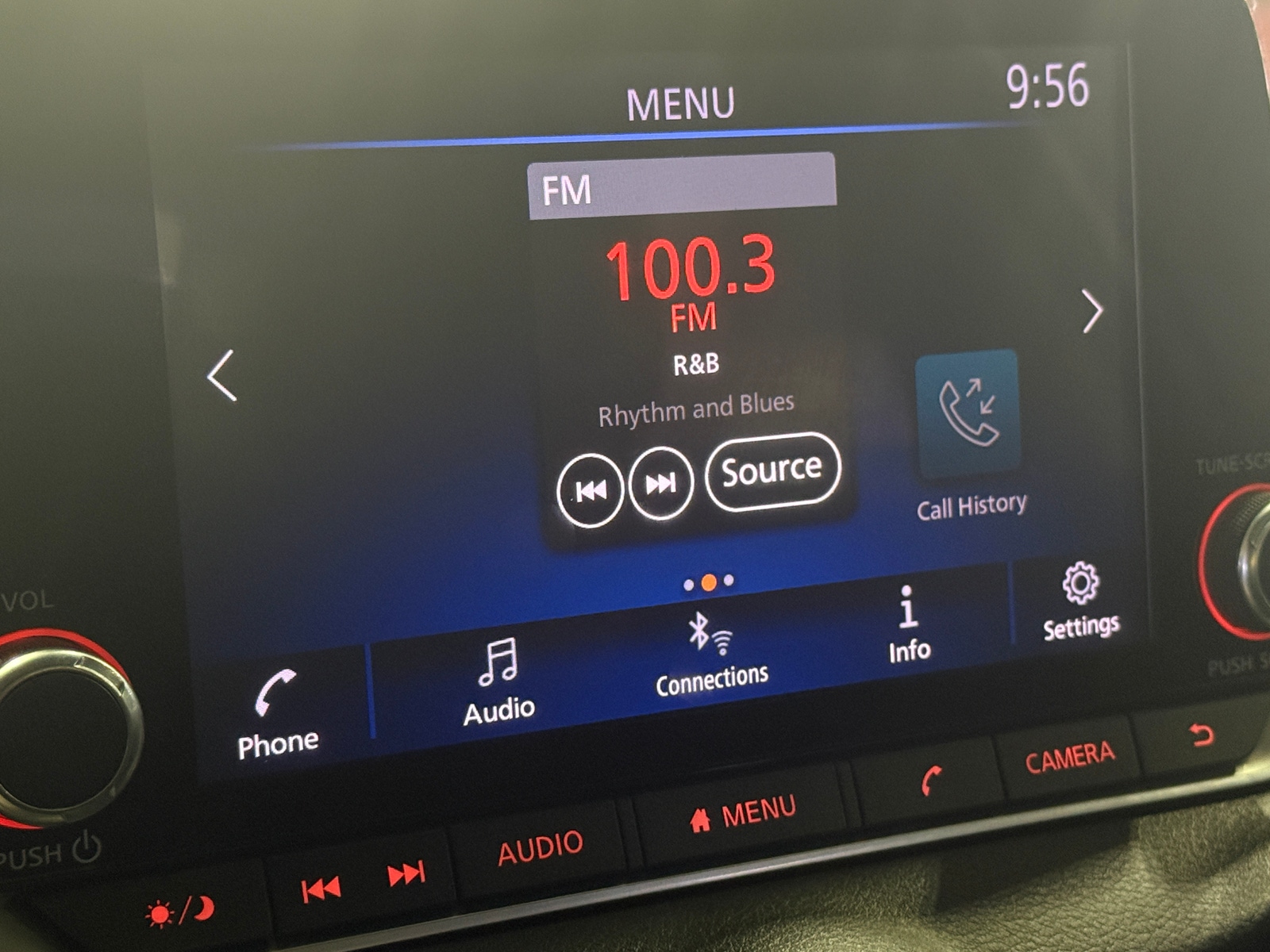 Thumbnail: 2021 Nissan Sentra - 4