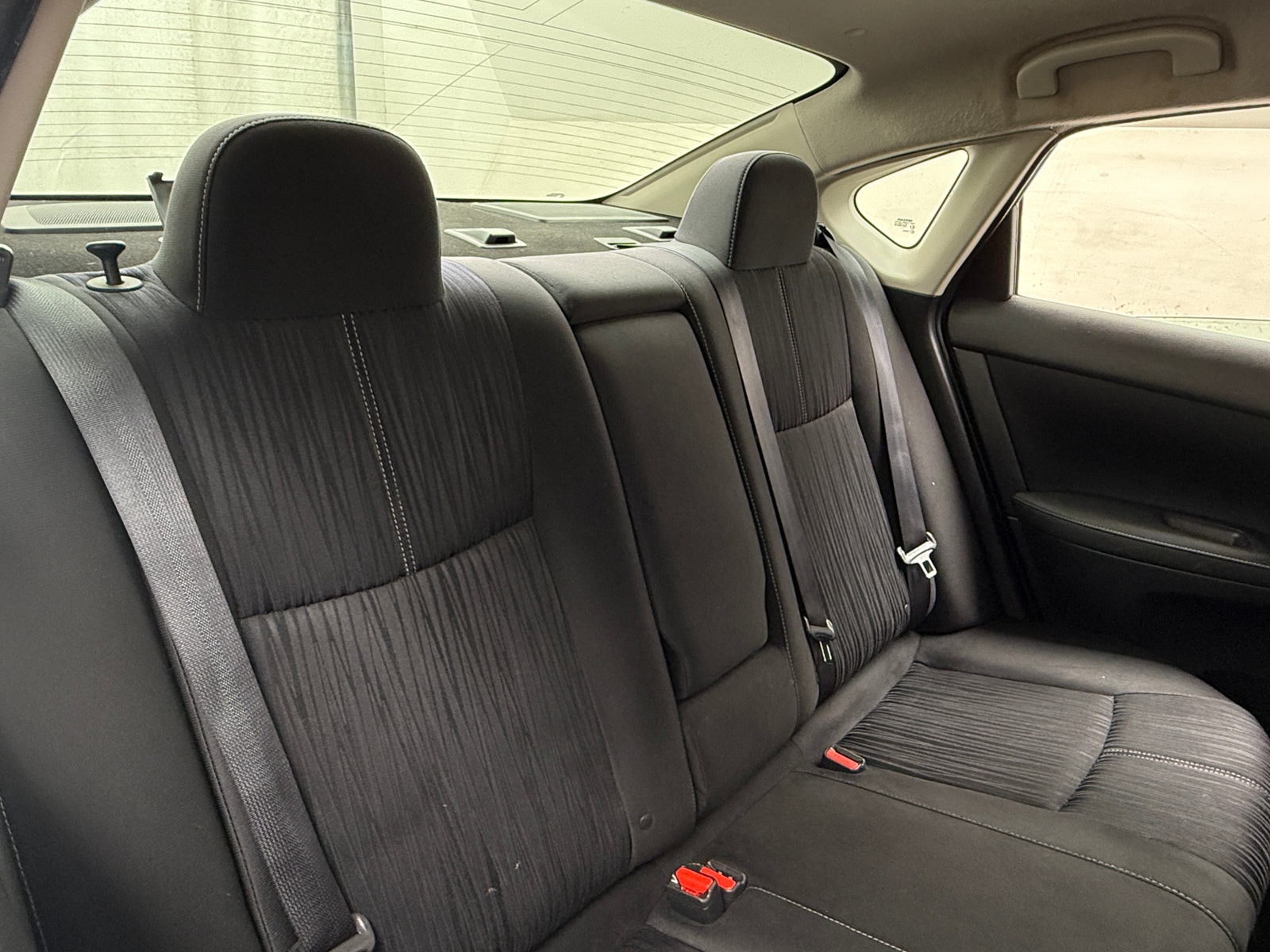 Thumbnail: 2017 Nissan Sentra - 6