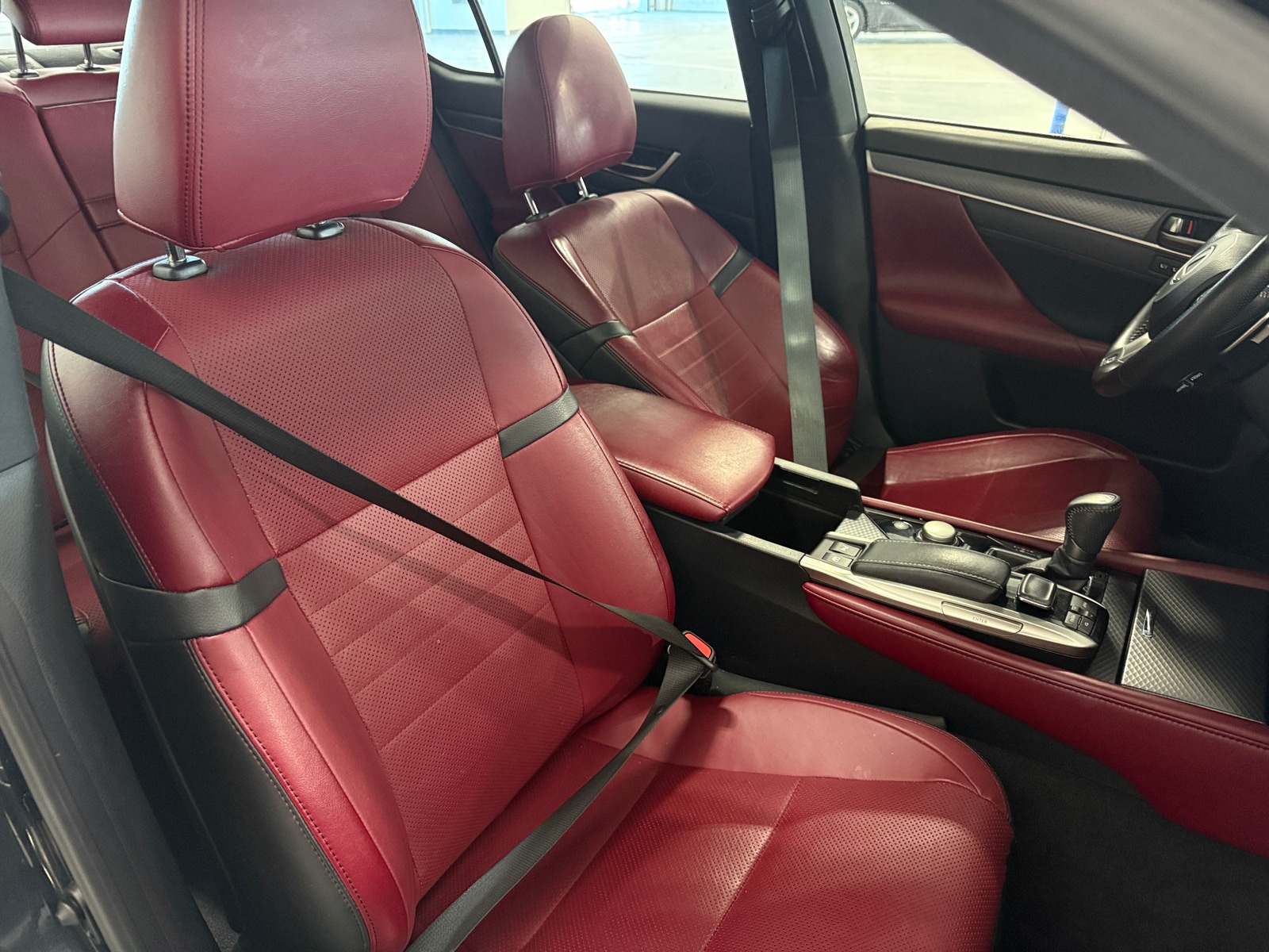 Thumbnail: 2019 Lexus GS - 2