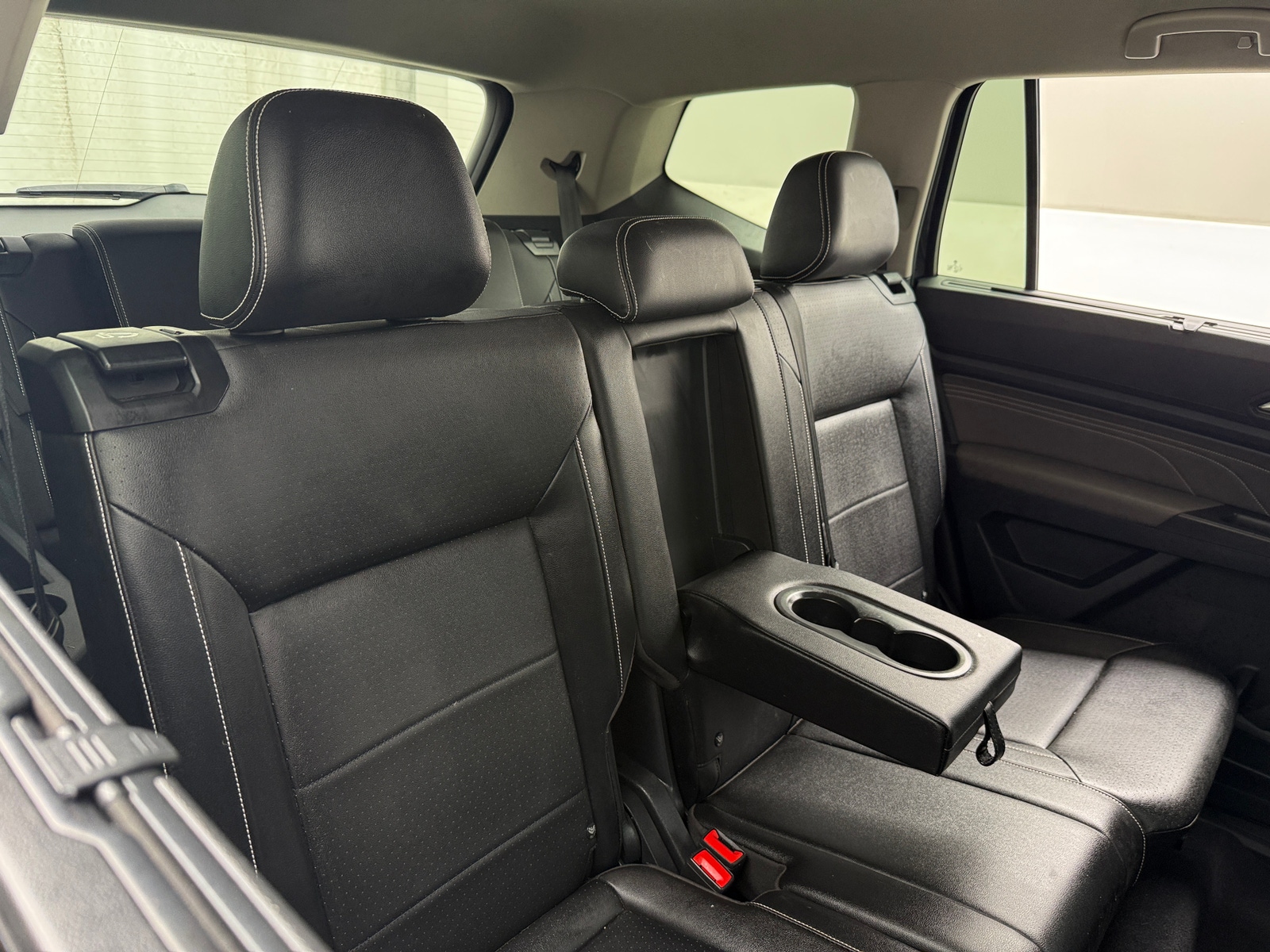 Thumbnail: 2023 Volkswagen Atlas - 5