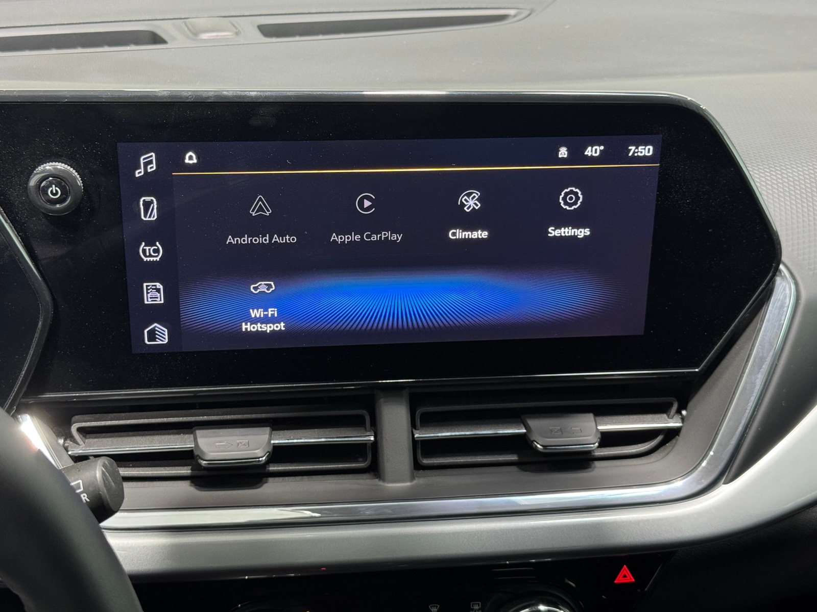 Thumbnail: 2025 Chevrolet Trax - 4