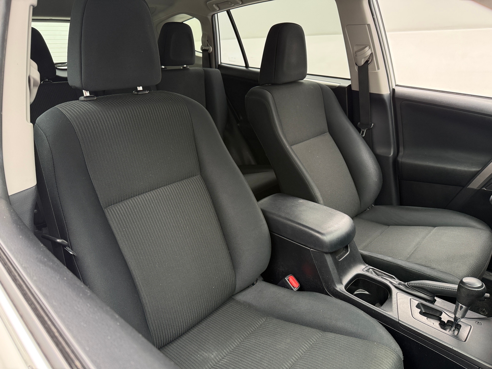 Thumbnail: 2017 Toyota RAV4 - 2