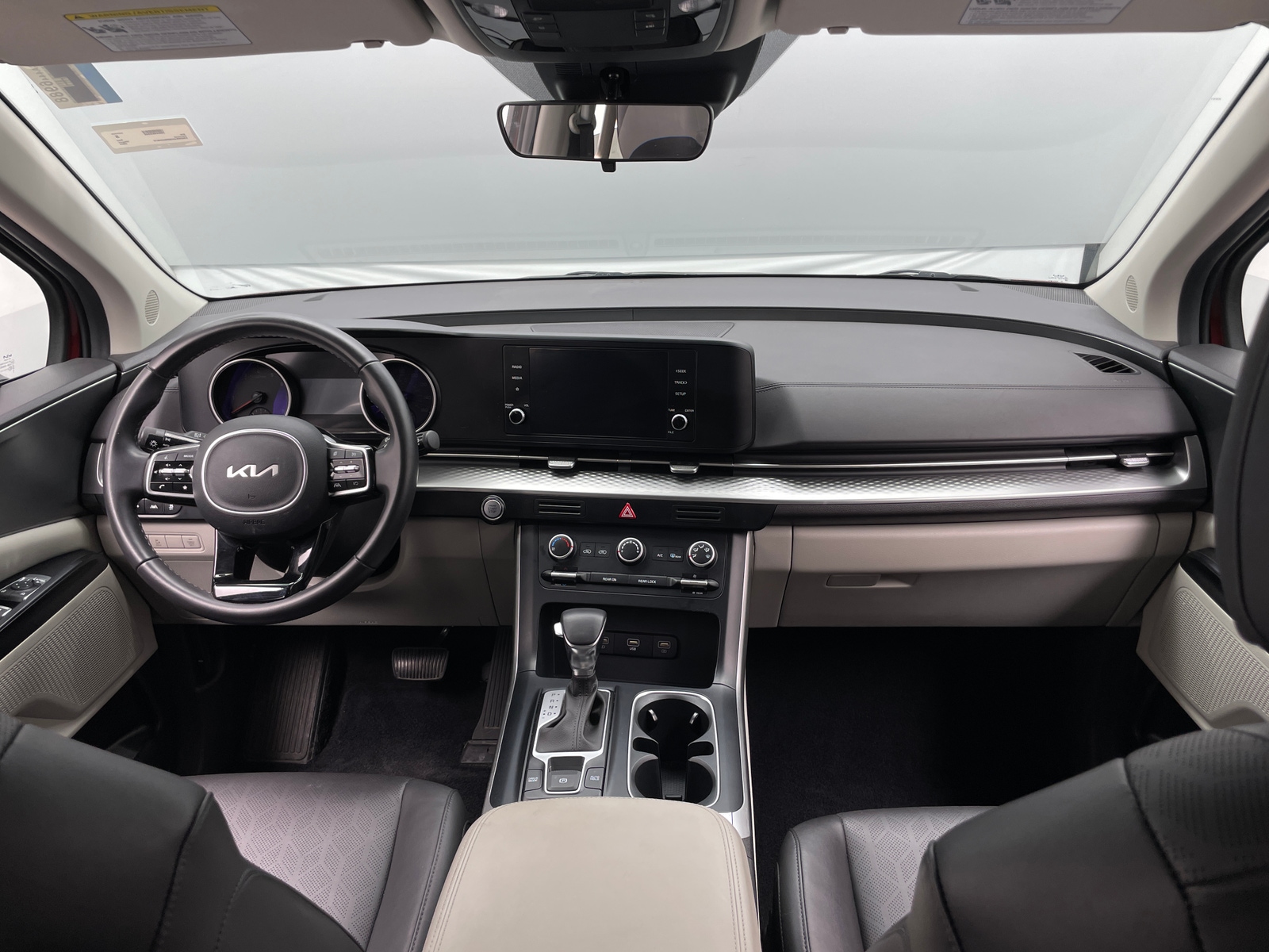 Thumbnail: 2024 Kia Carnival - 2