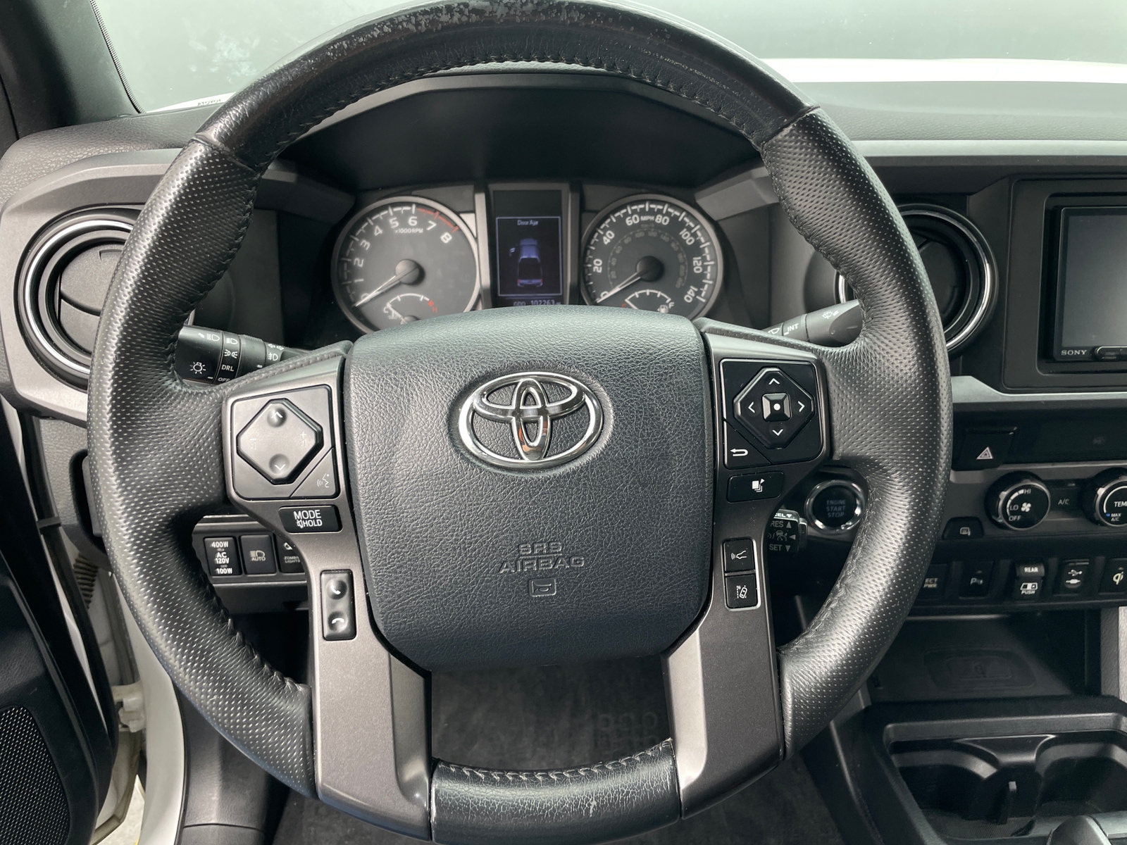 Thumbnail: 2018 Toyota Tacoma - 5