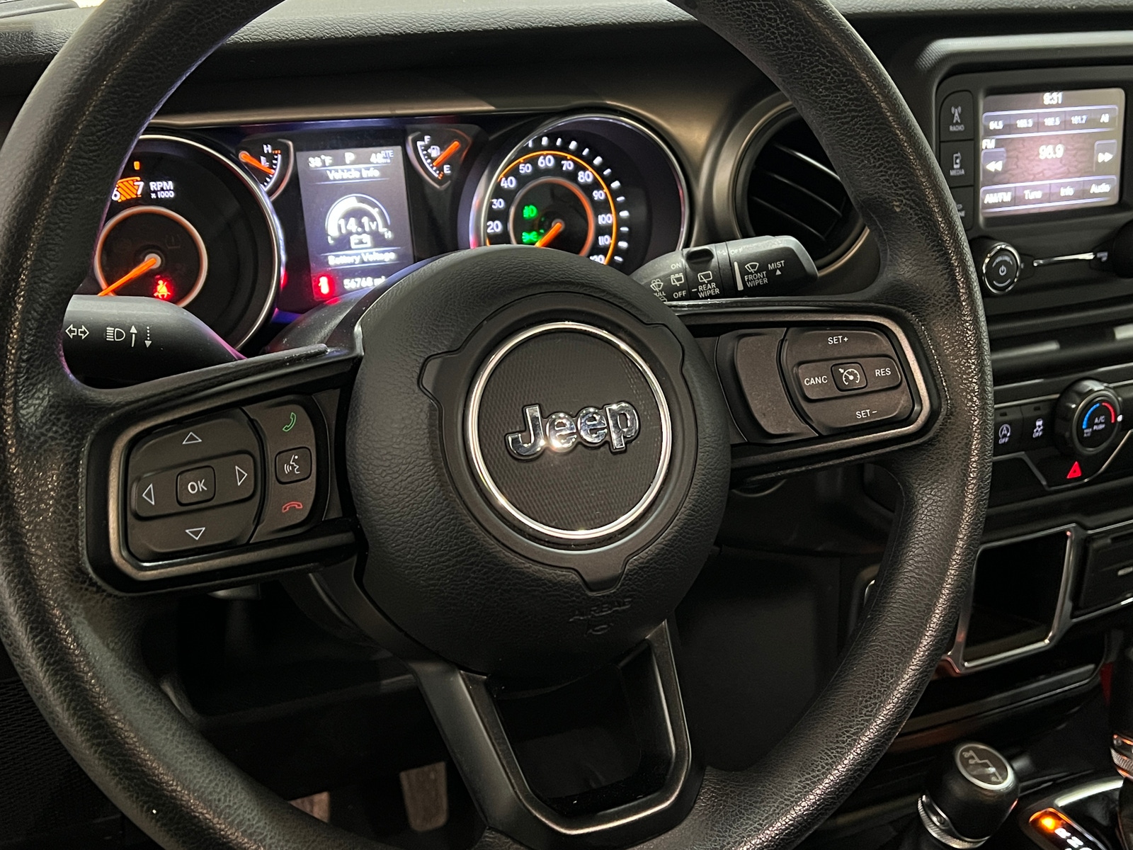 Thumbnail: 2020 Jeep Wrangler - 5