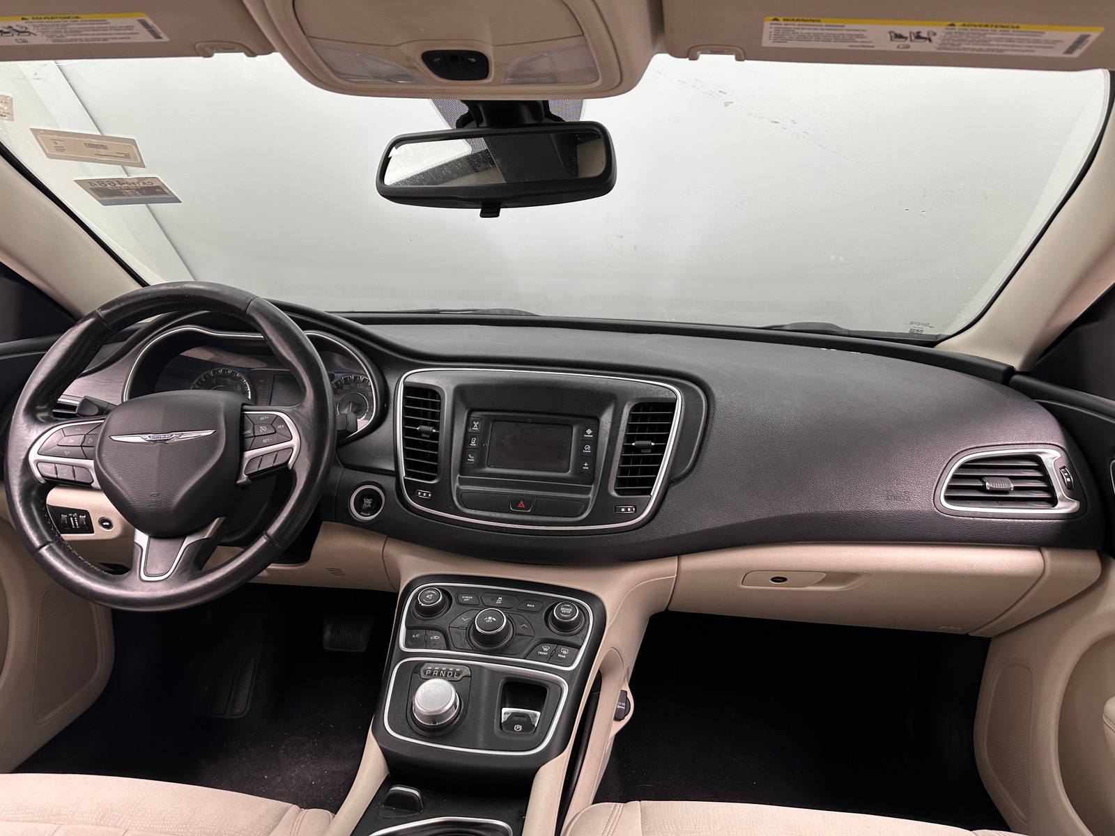 Thumbnail: 2015 Chrysler 200 - 3