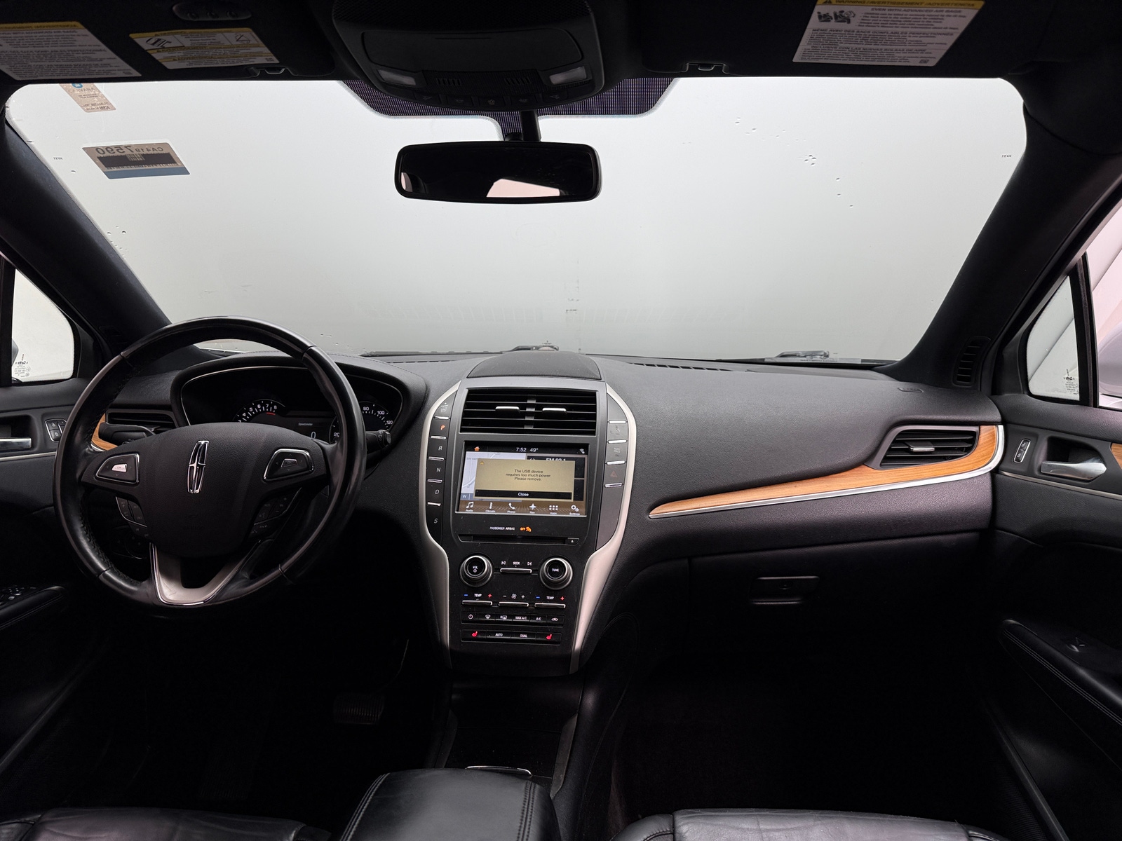 Thumbnail: 2017 Lincoln MKC - 2