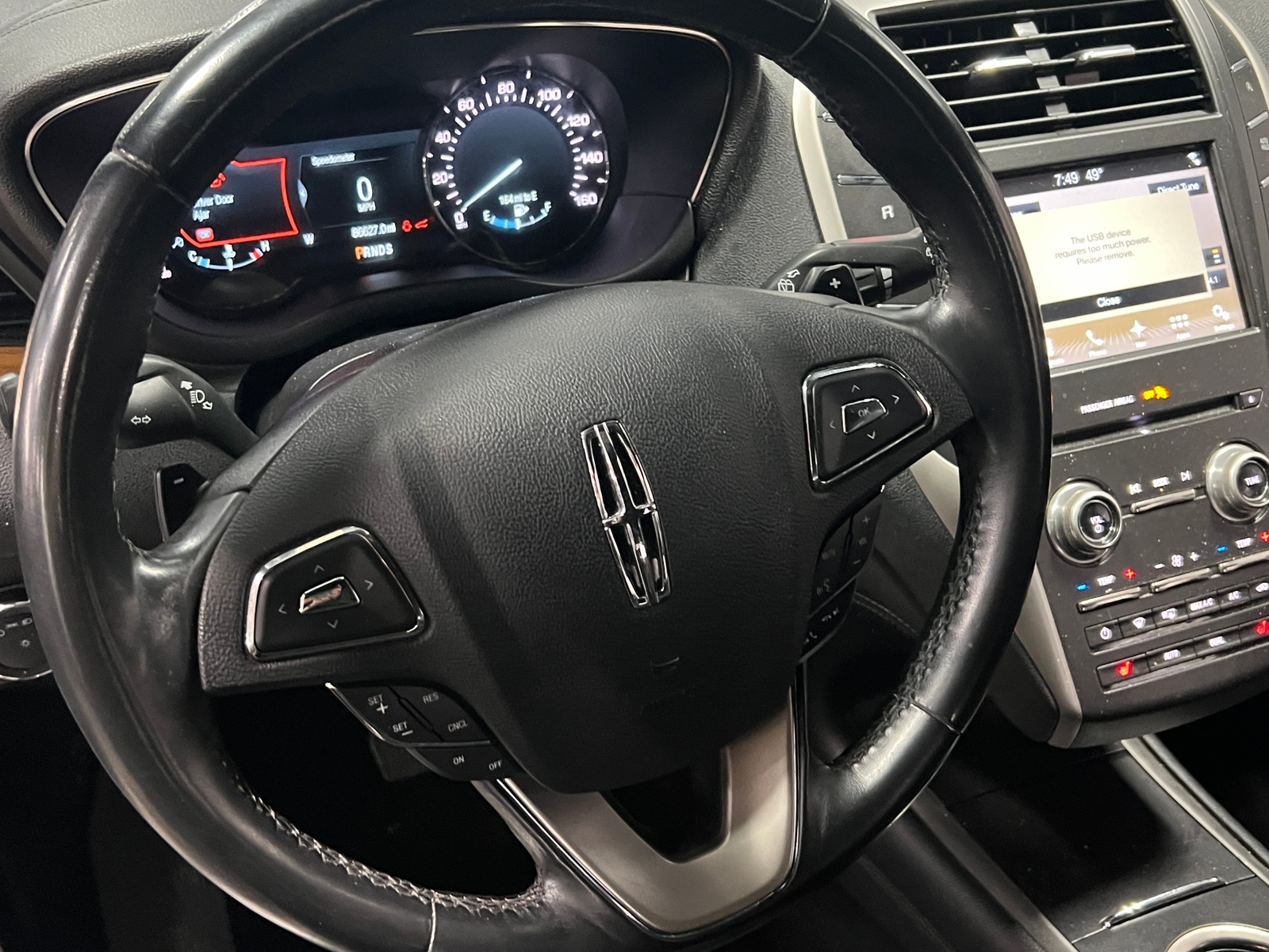 Thumbnail: 2017 Lincoln MKC - 4