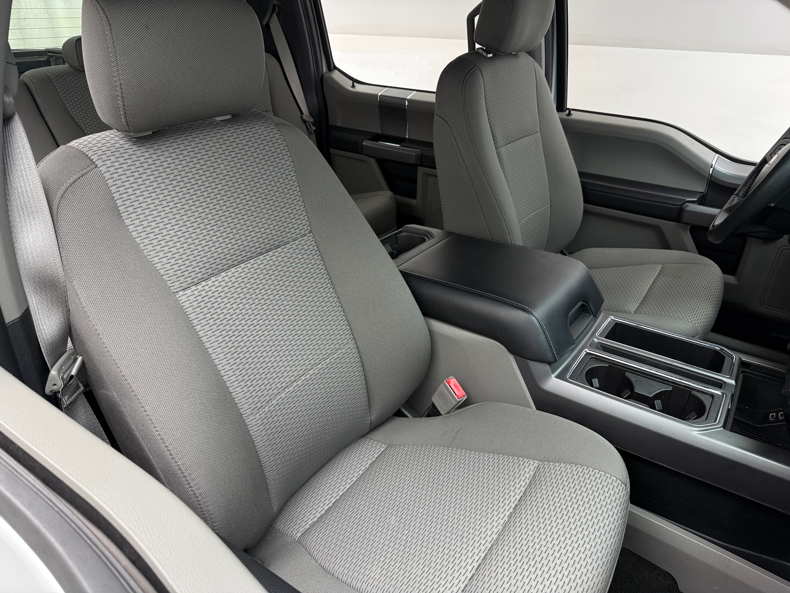 Thumbnail: 2019 Ford Econoline - 2