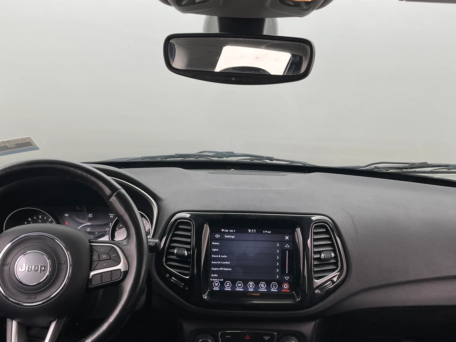 Thumbnail: 2019 Jeep Compass - 2