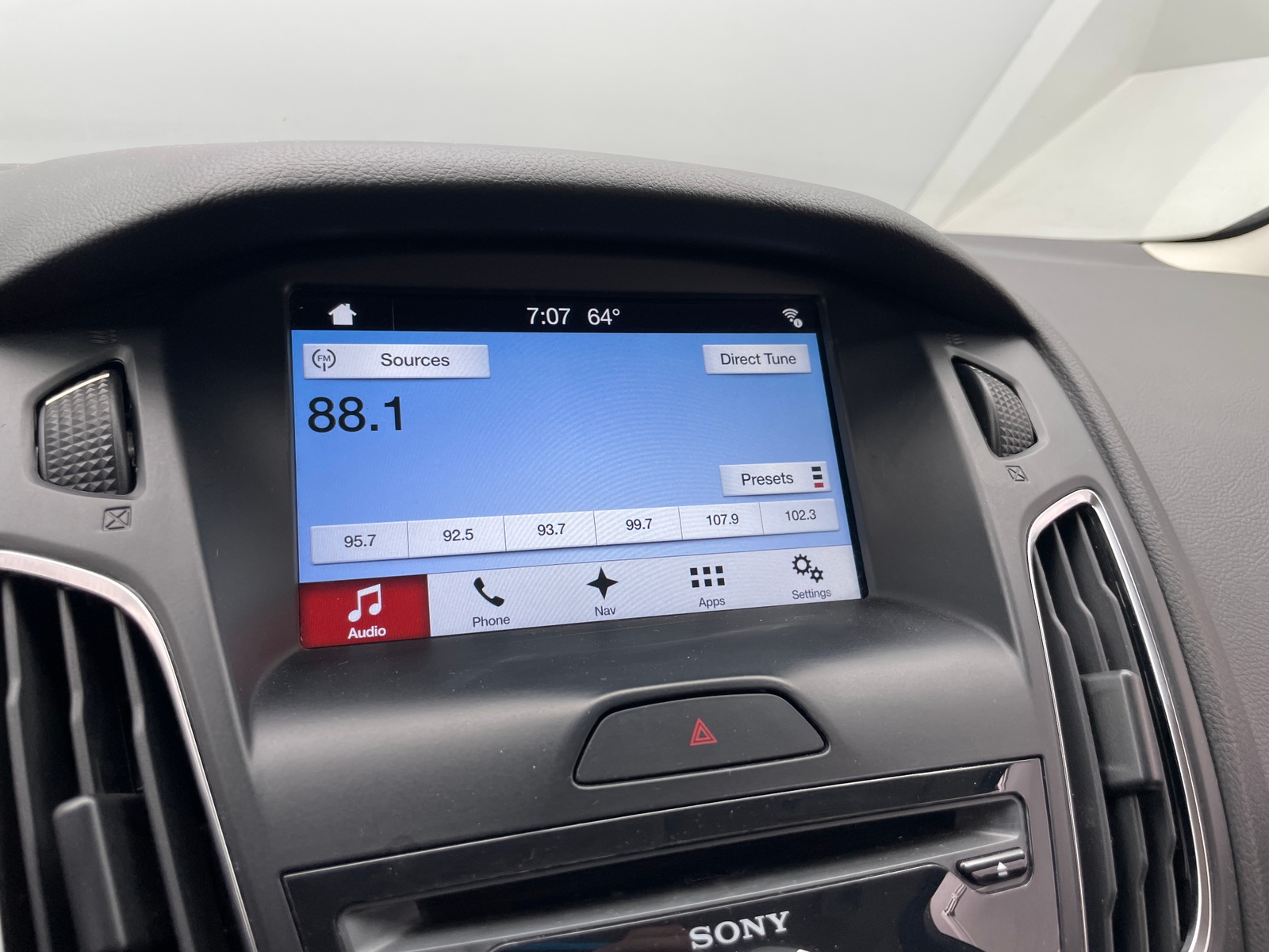 Thumbnail: 2017 Ford Focus - 4