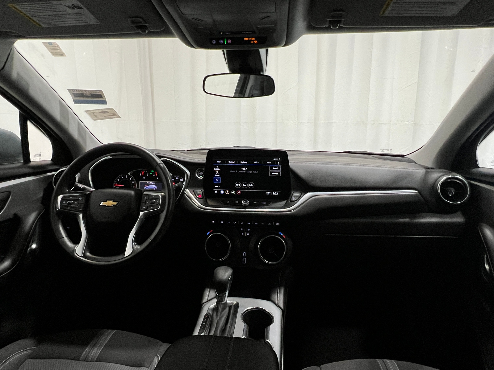 Thumbnail: 2023 Chevrolet Blazer - 3