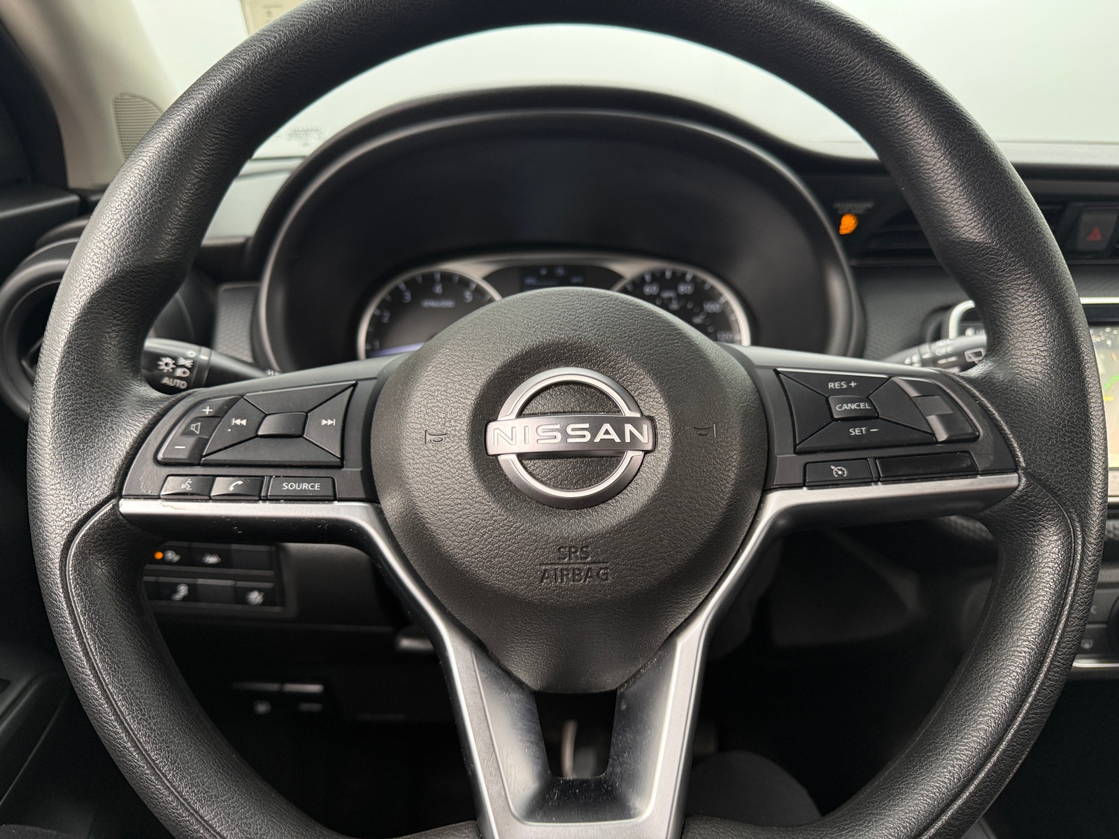 Thumbnail: 2022 Nissan Kicks - 5
