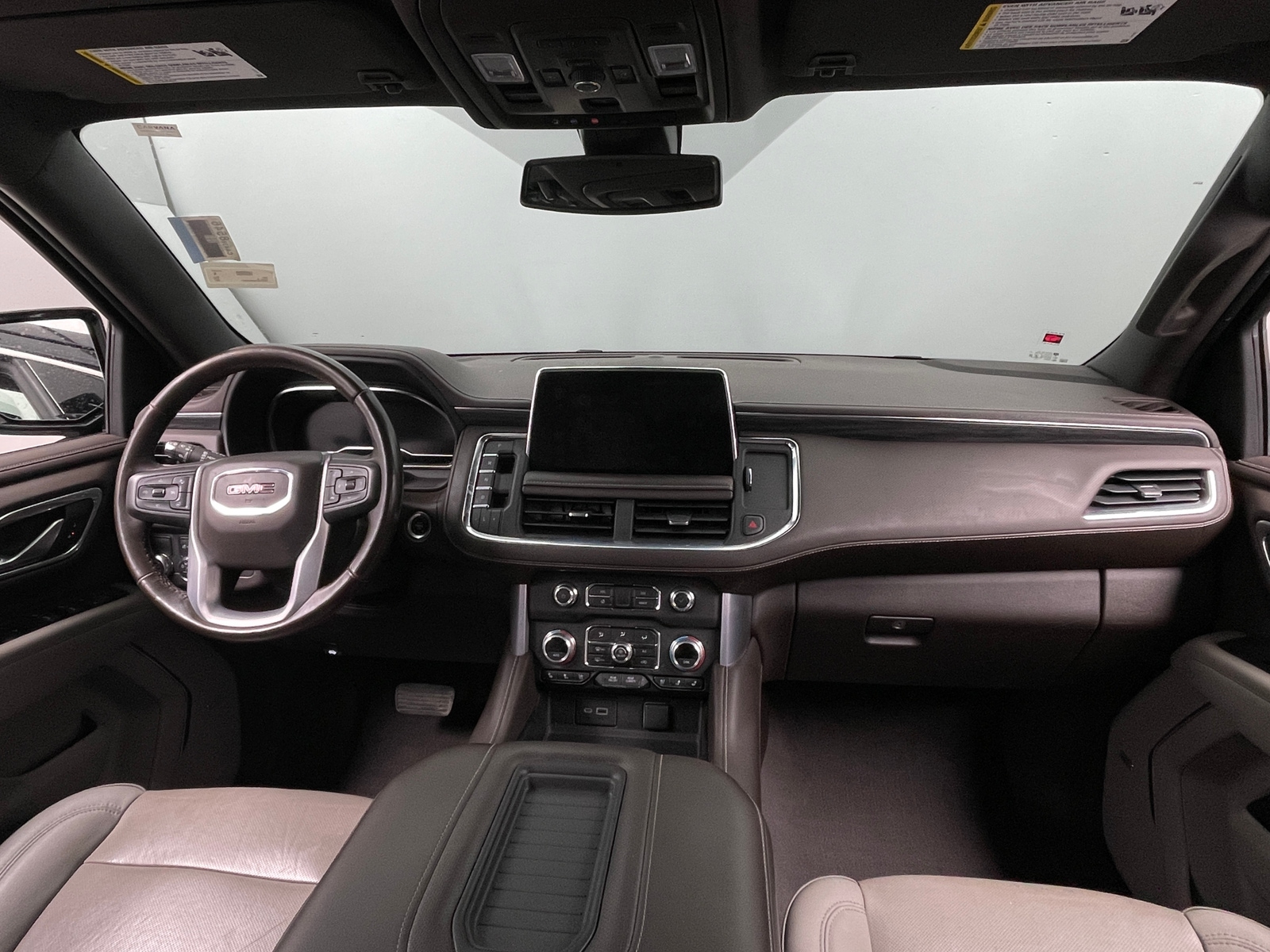 Thumbnail: 2022 GMC Yukon XL - 2