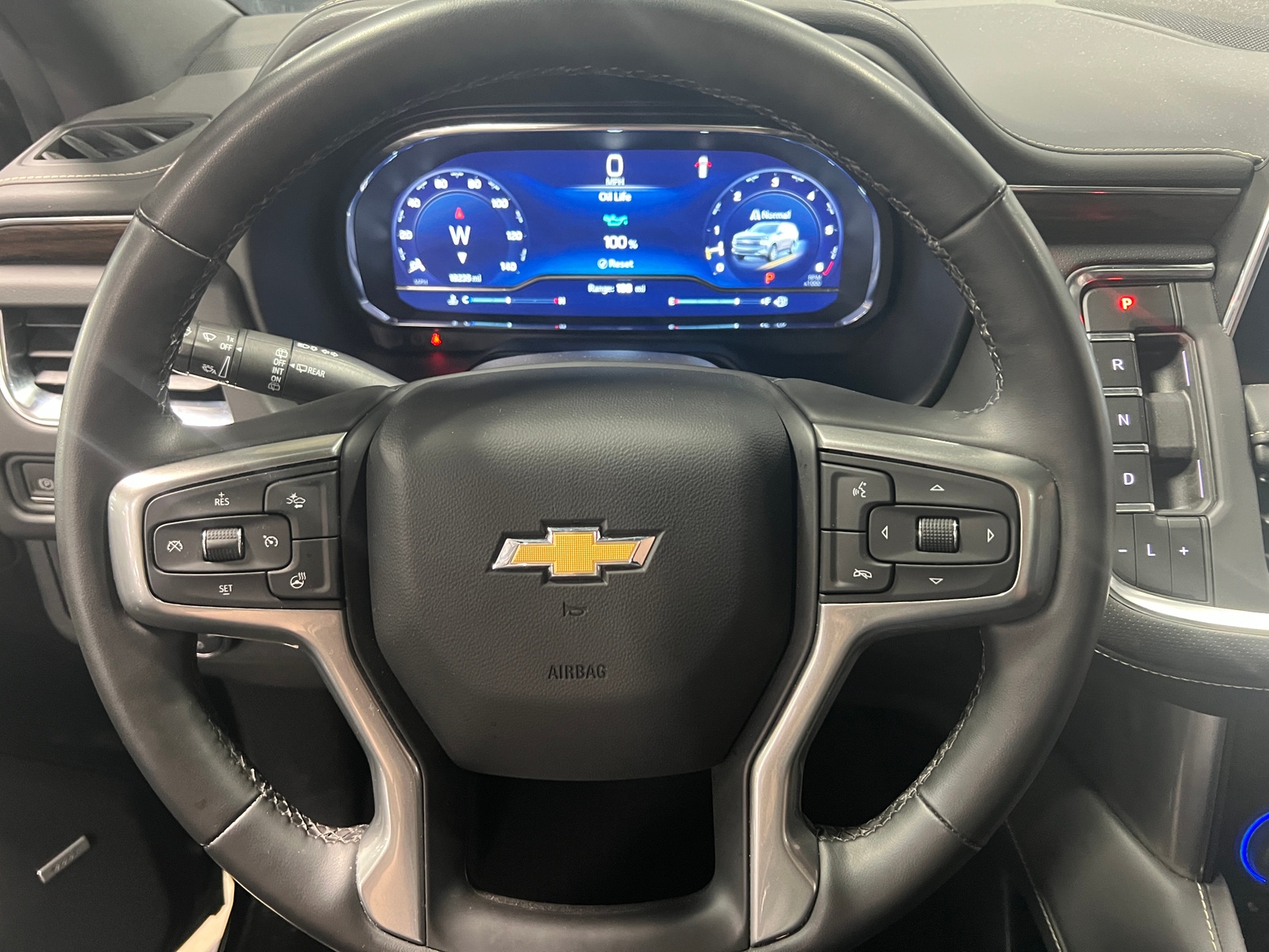 Thumbnail: 2023 Chevrolet Tahoe - 4