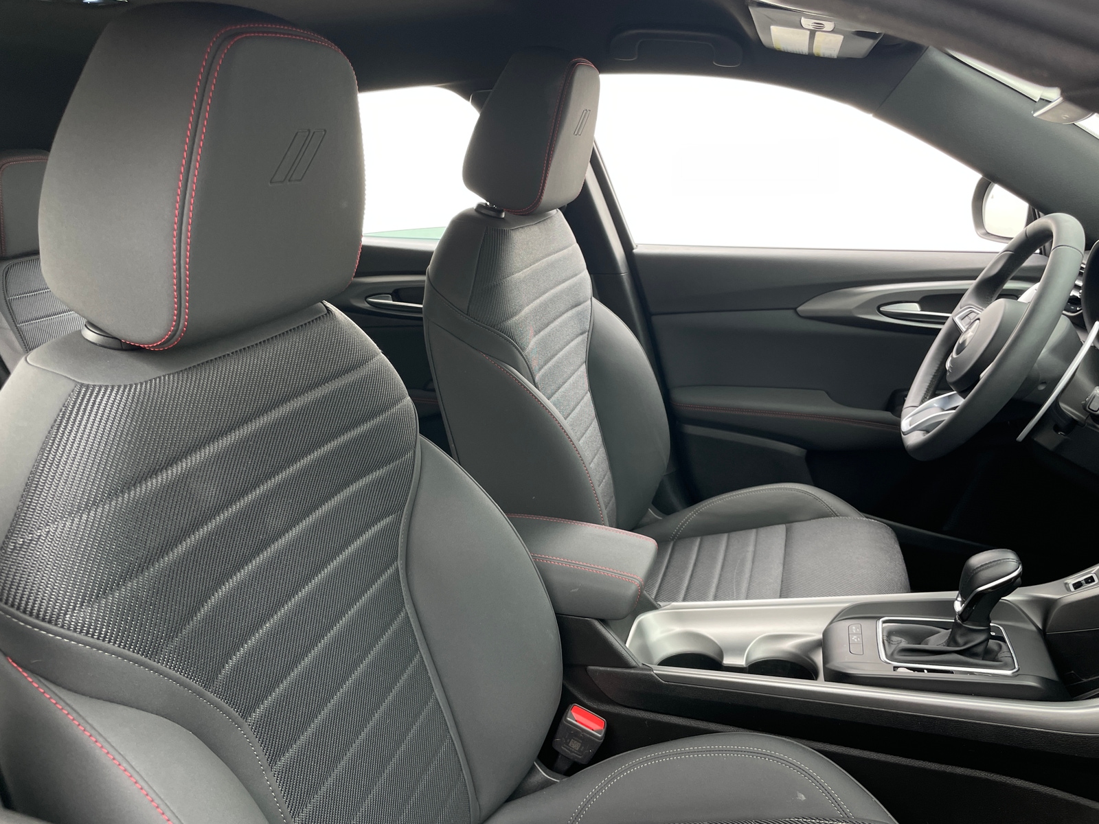 Thumbnail: 2024 Dodge Hornet - 2