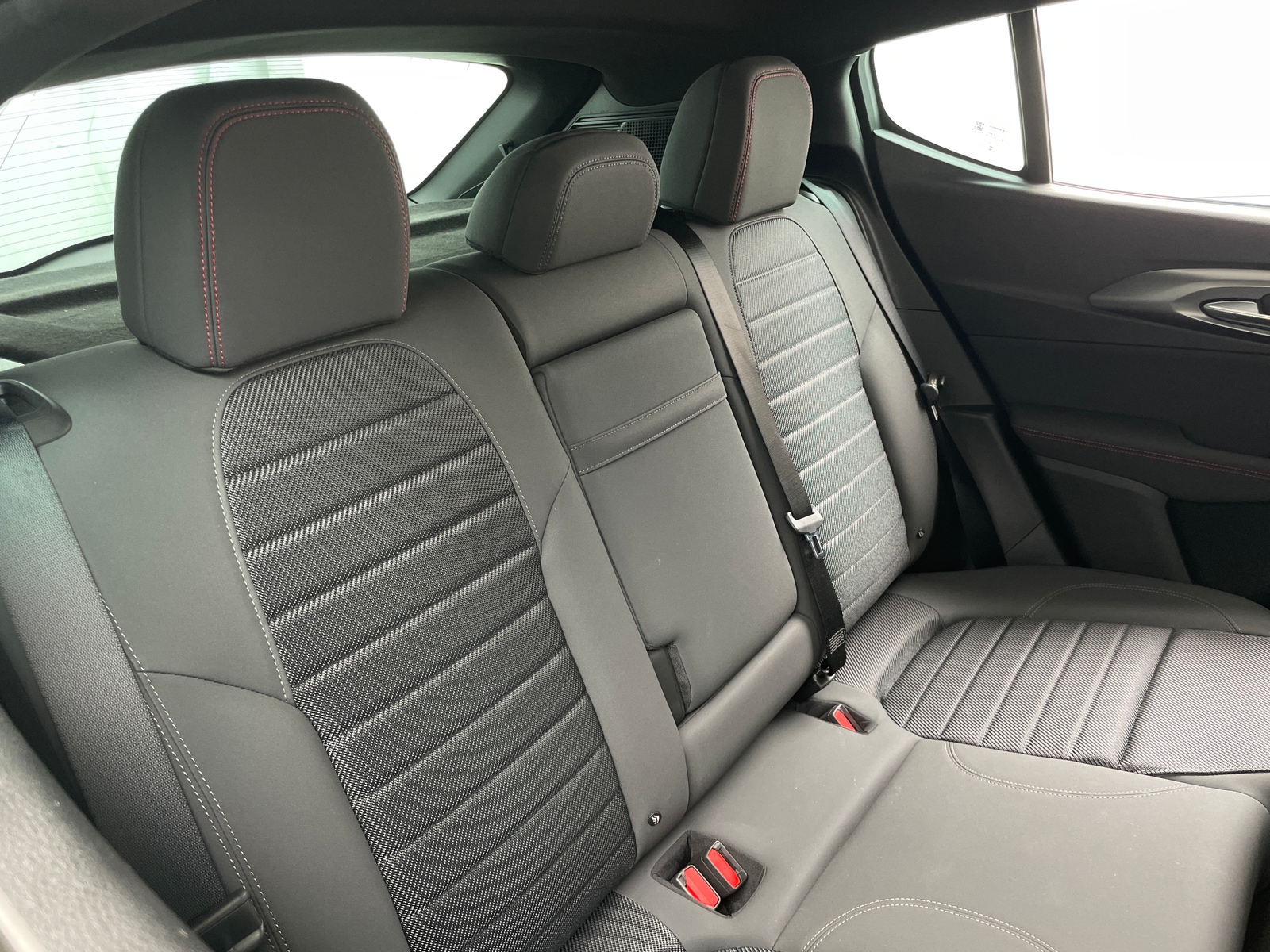 Thumbnail: 2024 Dodge Hornet - 6