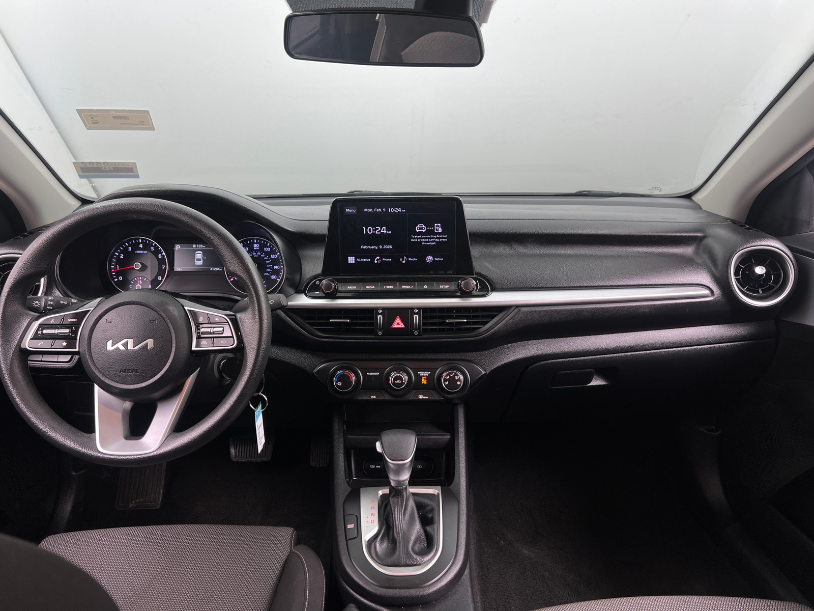 Thumbnail: 2024 Kia Forte - 3