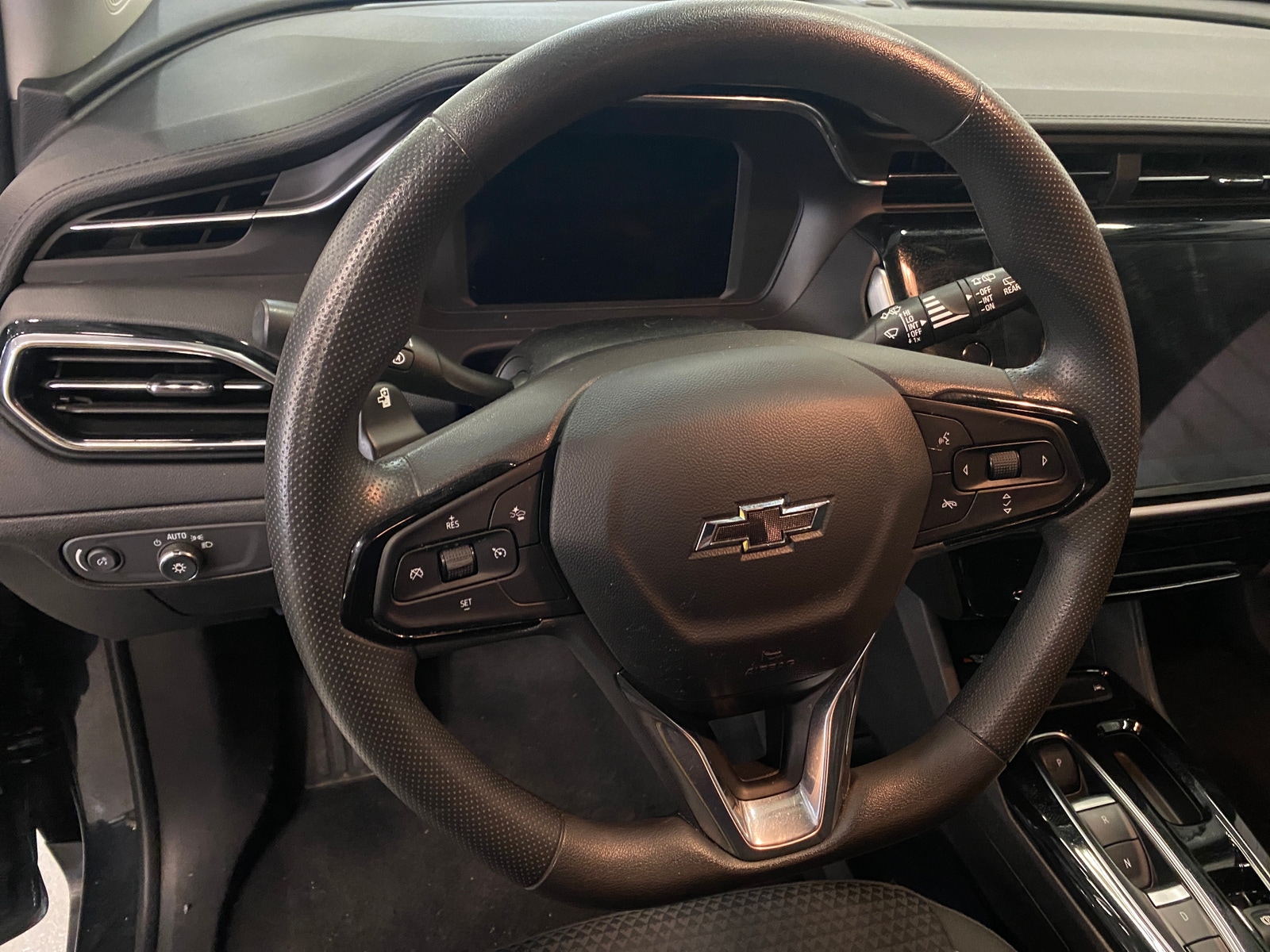 Thumbnail: 2023 Chevrolet Bolt EUV - 5